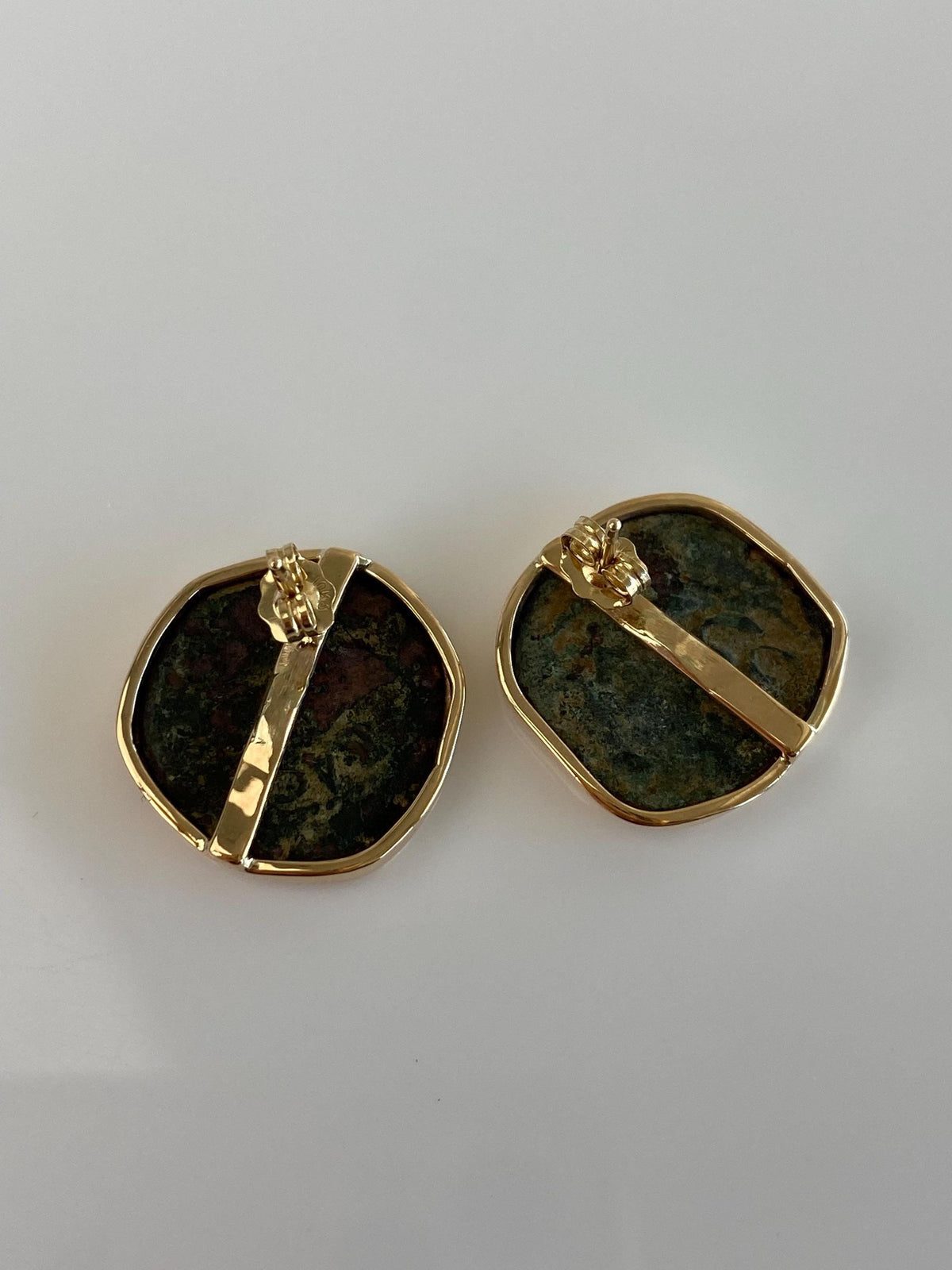Vintage Solid 10k Yellow Gold Bezel Set Old Coin Drop Earrings