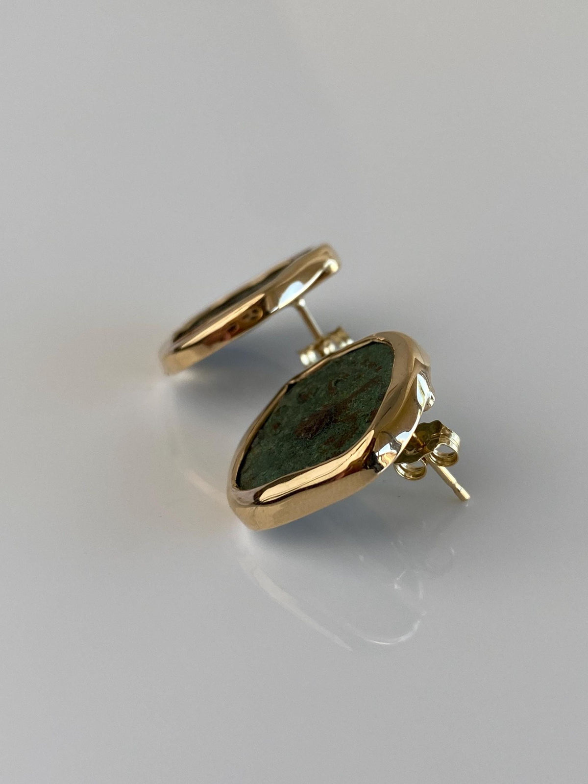 Vintage Solid 10k Yellow Gold Bezel Set Old Coin Drop Earrings