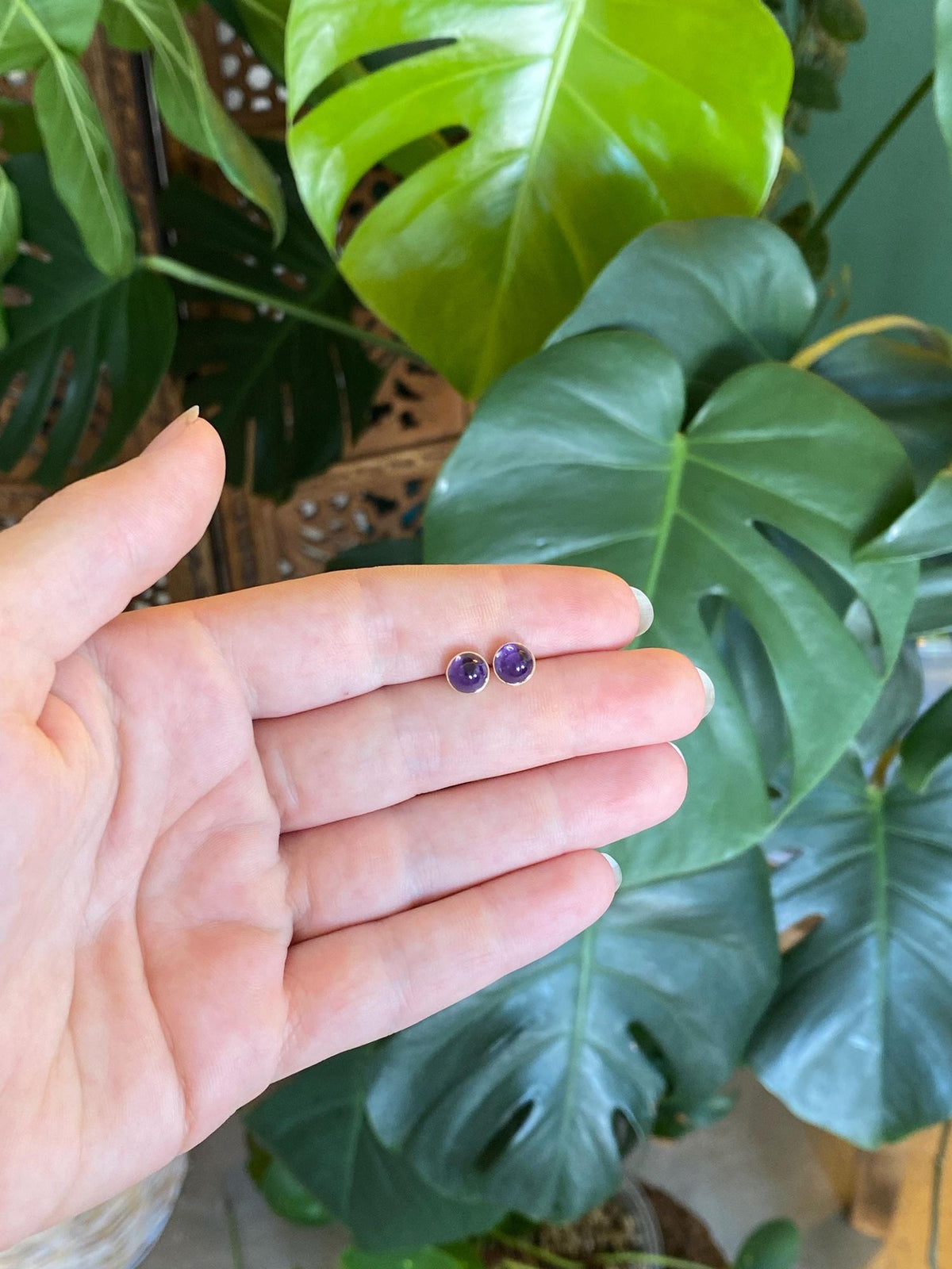 Vintage Solid 14k Yellow Gold Amethyst Stud Earrings