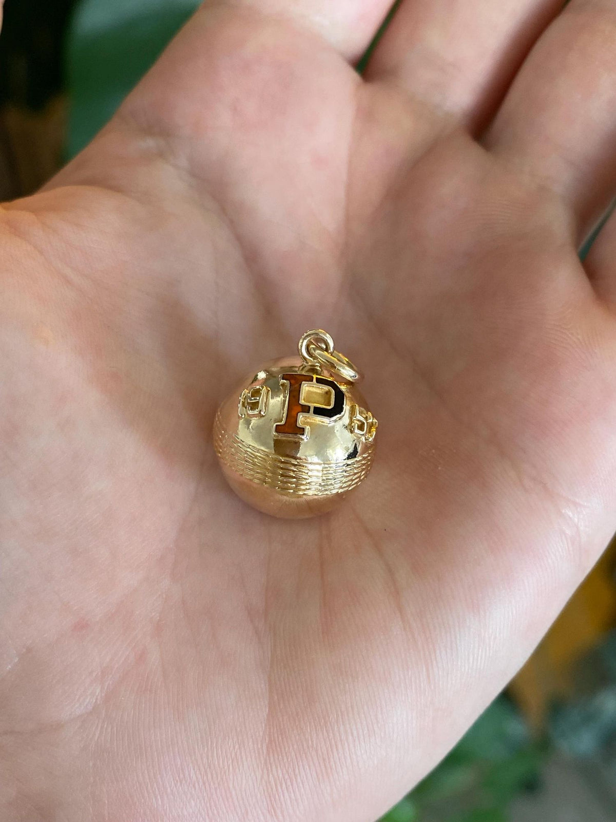 Vintage 10k Yellow Gold 1957 Orange Black Enamel 'P' Ball Charm