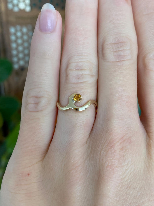 Vintage Solid 14k Yellow Gold Citrine Ring - Size 4.75