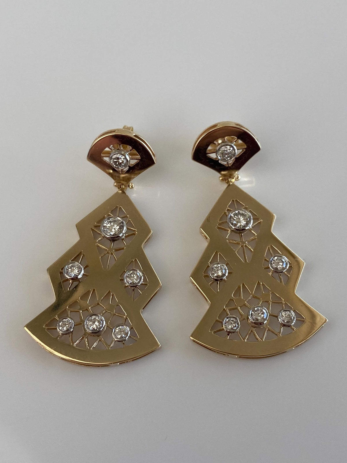 Vintage Solid 14k Yellow Gold Diamonds Open Work Dangle Stud Earrings