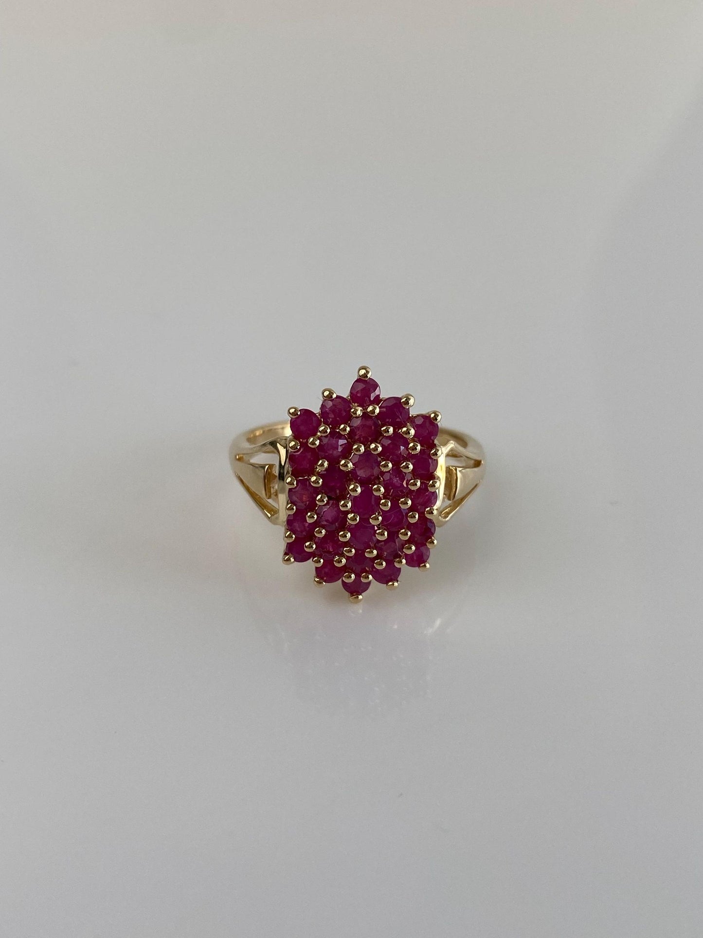 Vintage Solid 14k Yellow Gold Ruby Cluster Ring - Size 8