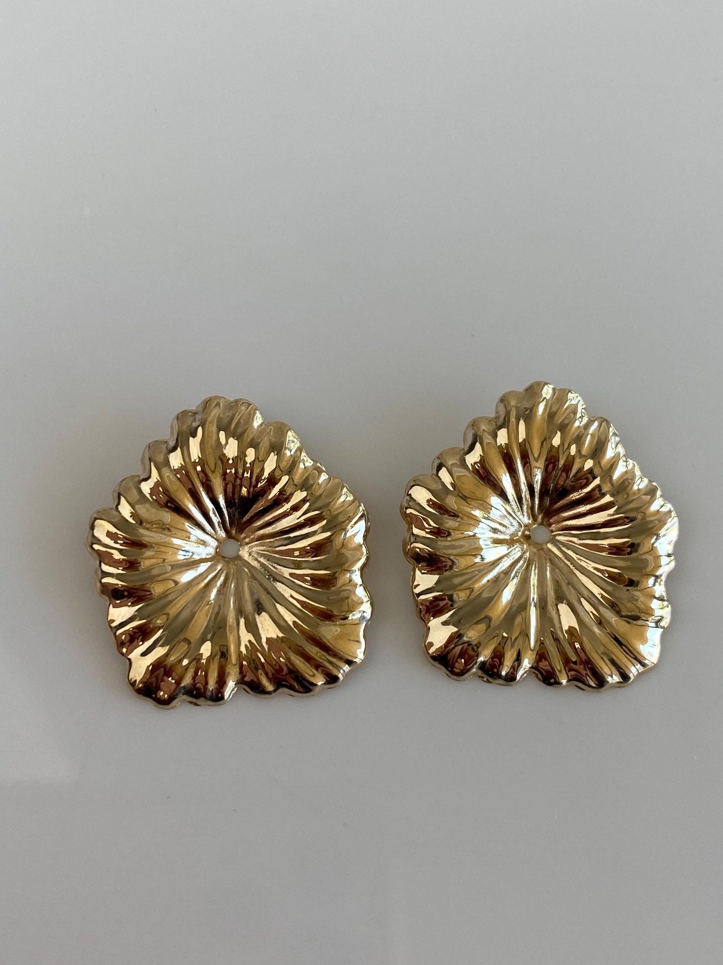Vintage Solid 14k Yellow Gold Flower Earring Jackets