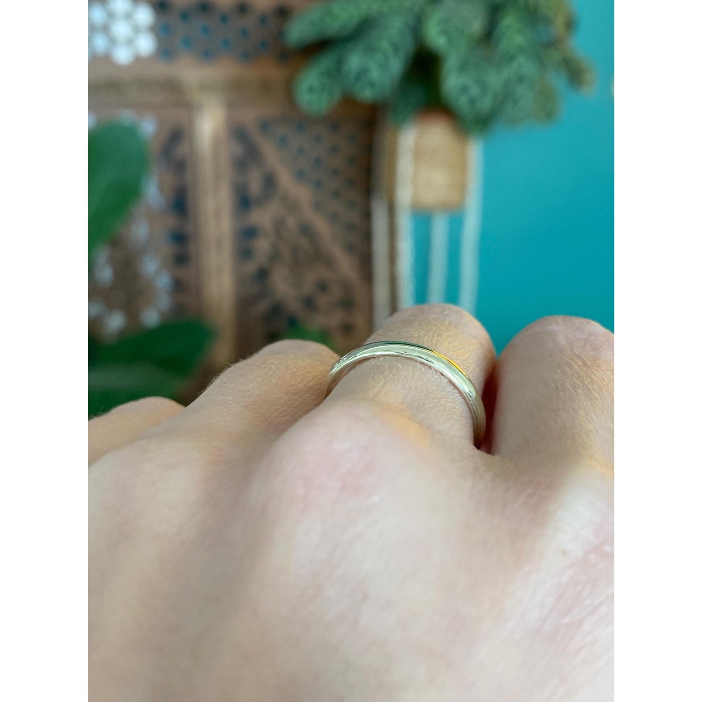 Vintage Solid 14k Yellow Gold Slim Ring Band - Size 7