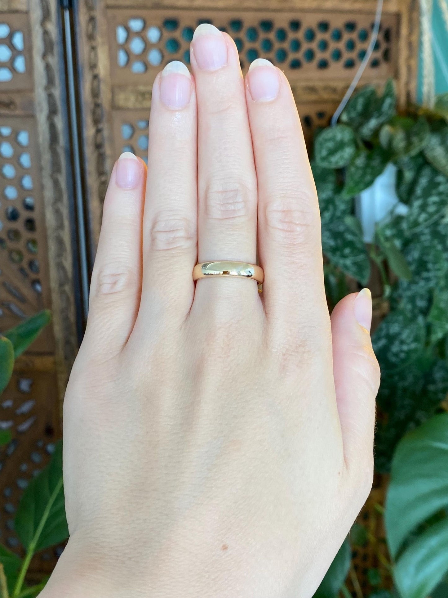 Vintage Solid 14k Yellow Gold Ring Band - Size 7.75