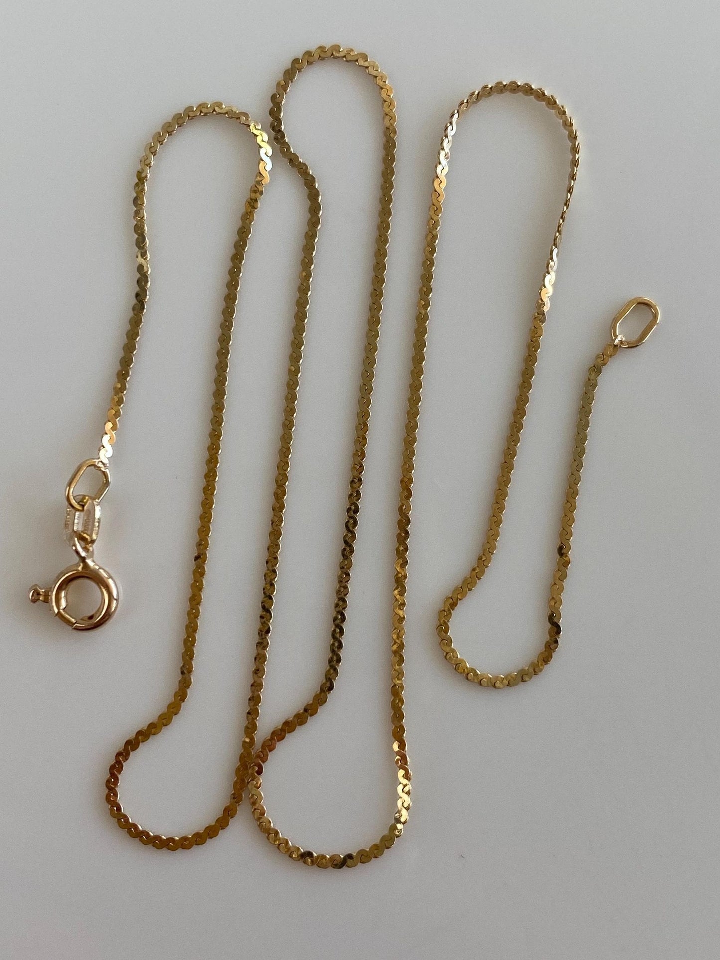 Vintage Solid 14k Yellow Gold Serpentine Chain Necklace - 15 inches