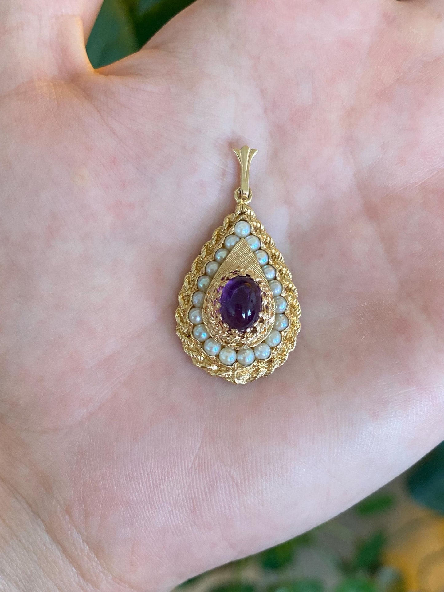 Vintage Solid 14k Yellow Gold Amethyst Cabochon Pearl Halo Teardrop Charm