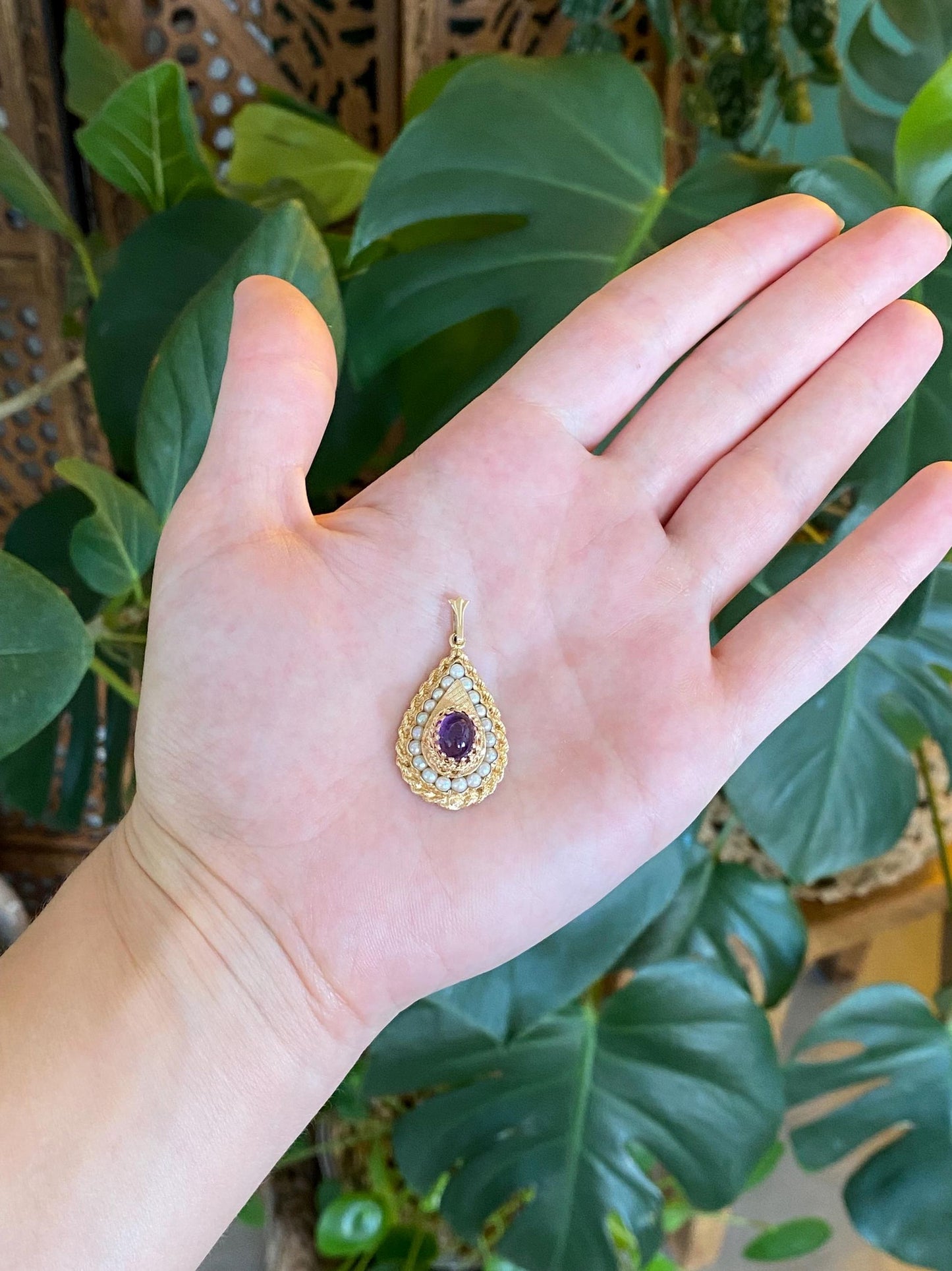 Vintage Solid 14k Yellow Gold Amethyst Cabochon Pearl Halo Teardrop Charm