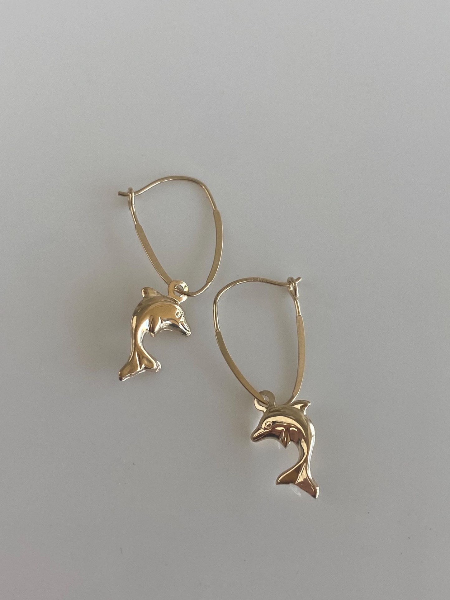 Vintage 14k Yellow Gold Dolphin Hoop Earrings