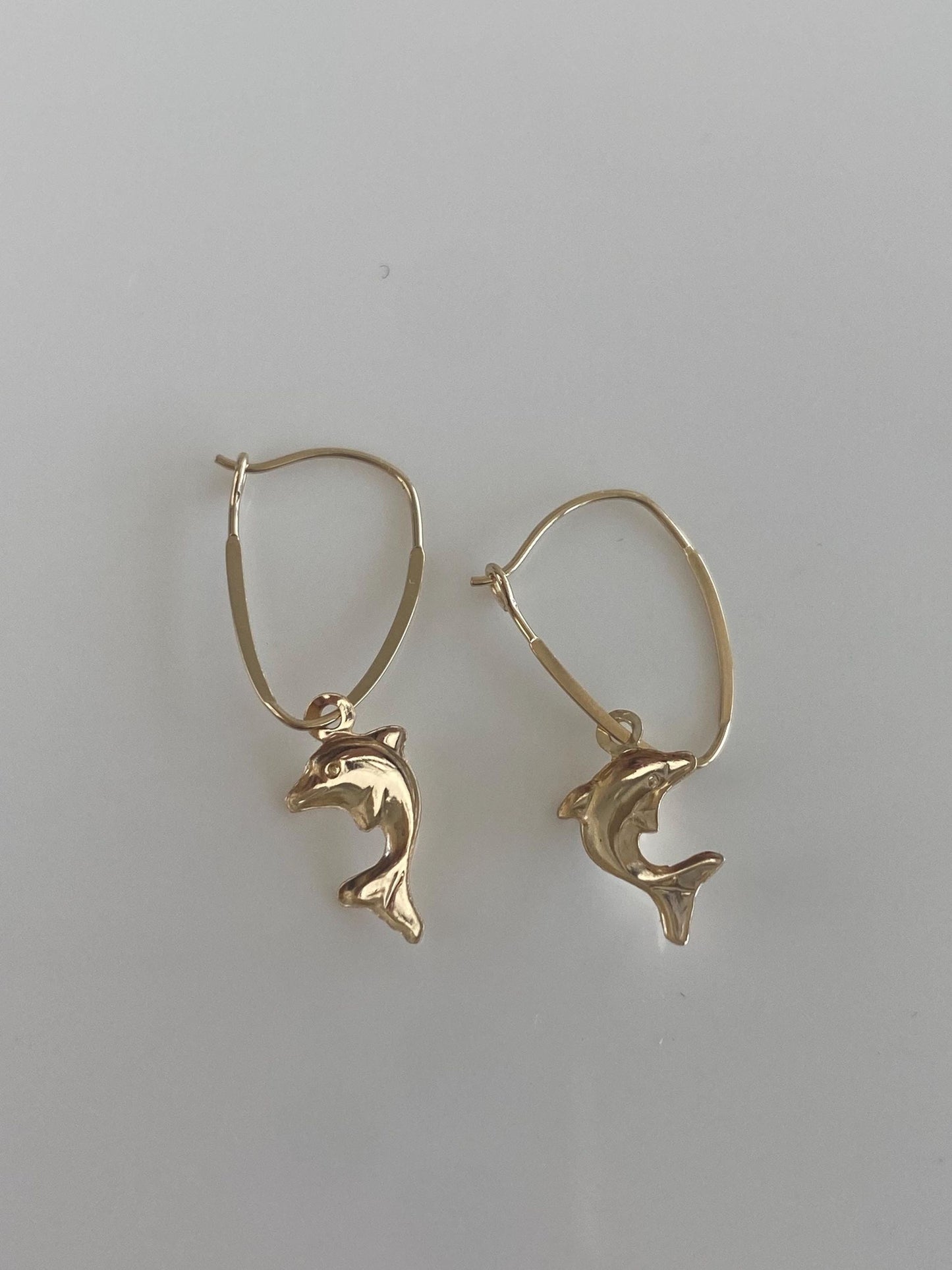 Vintage 14k Yellow Gold Dolphin Hoop Earrings