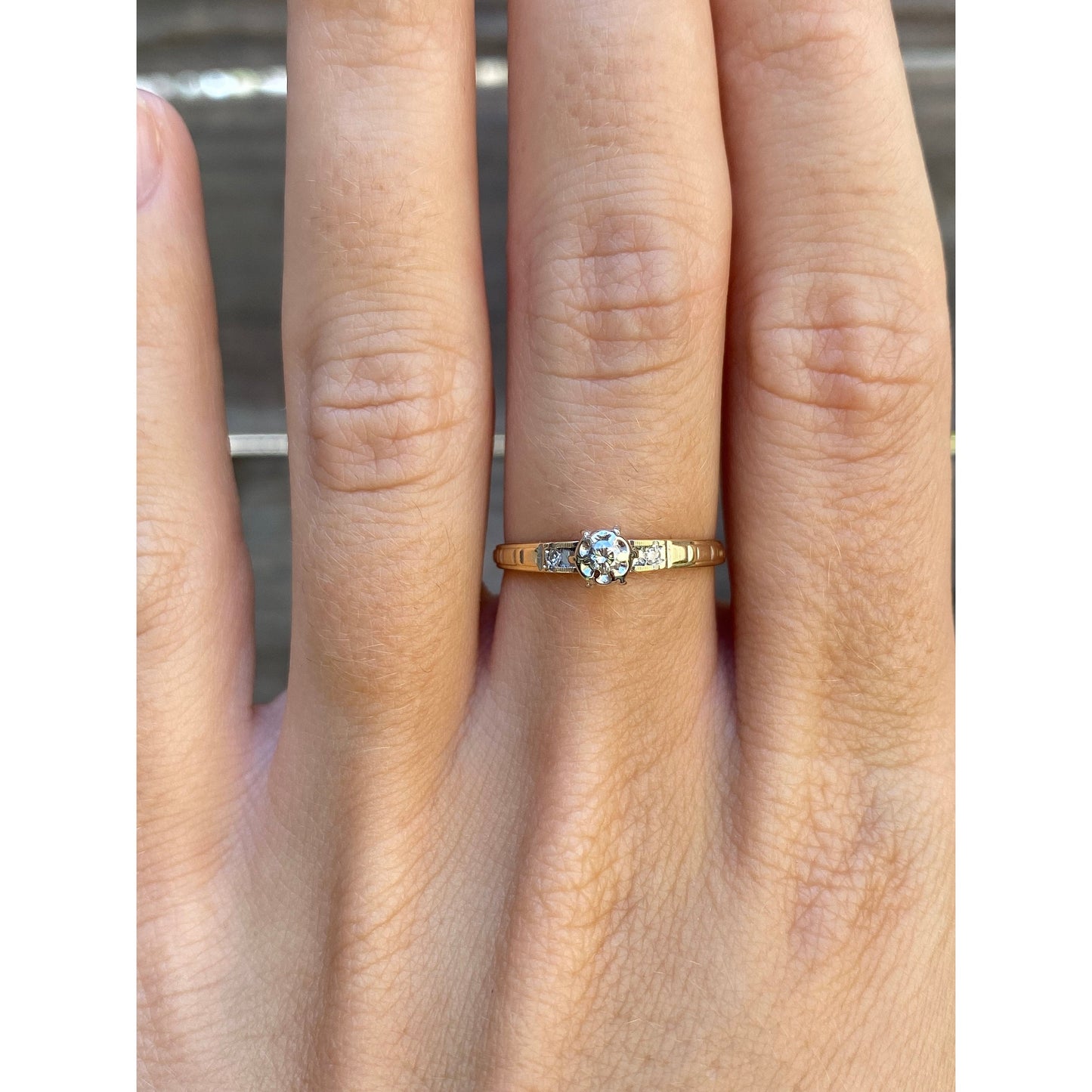 Vintage Solid 14k White & Yellow Gold Clear Sapphire Designed Ring - Size 6.75