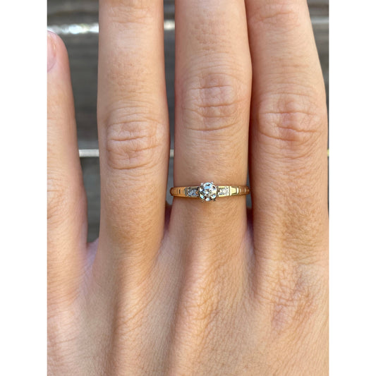 Vintage Solid 14k White & Yellow Gold Clear Sapphire Designed Ring - Size 6.75