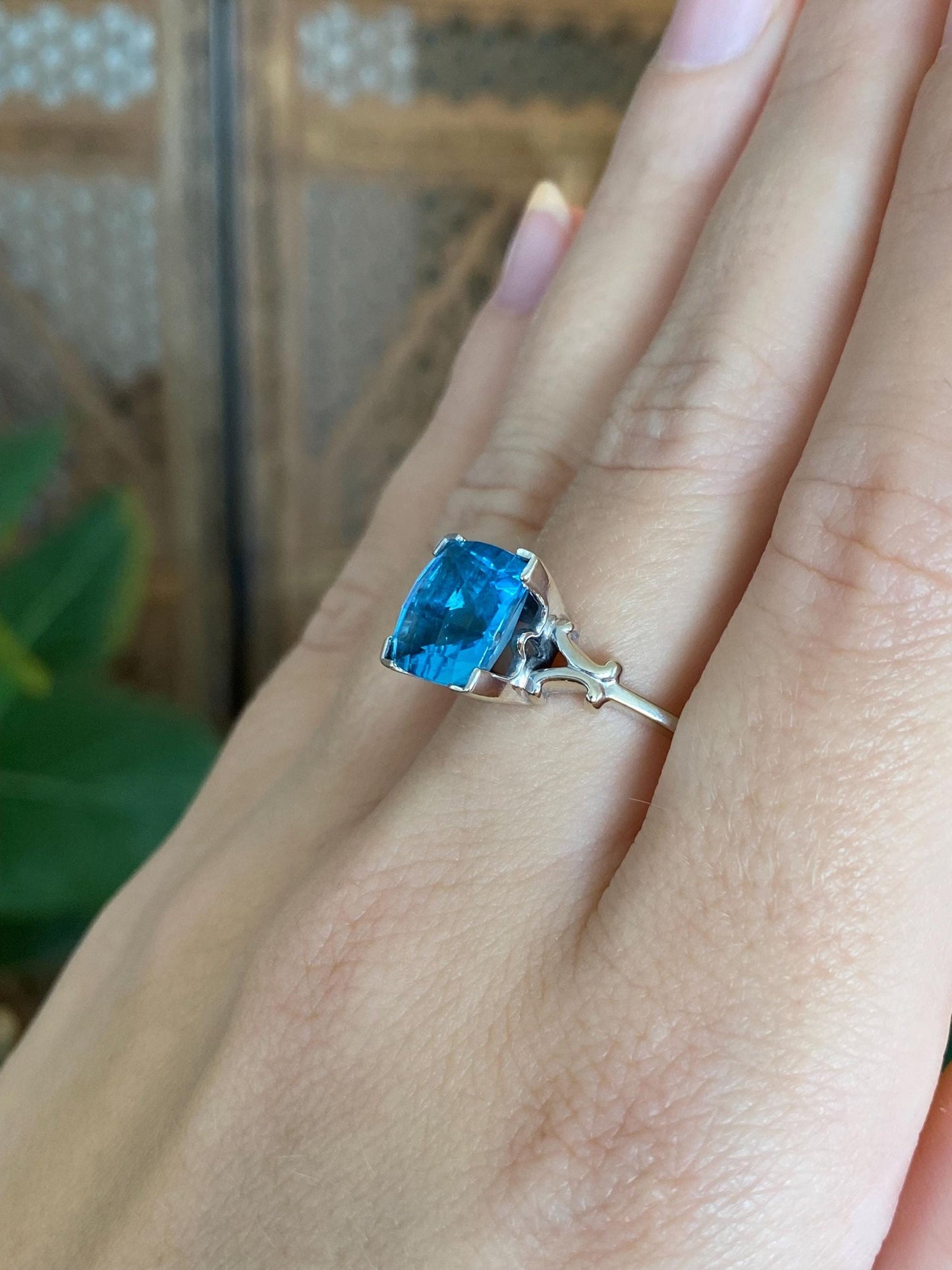 Vintage Solid 14k White Gold Topaz Ring - Size 8.75