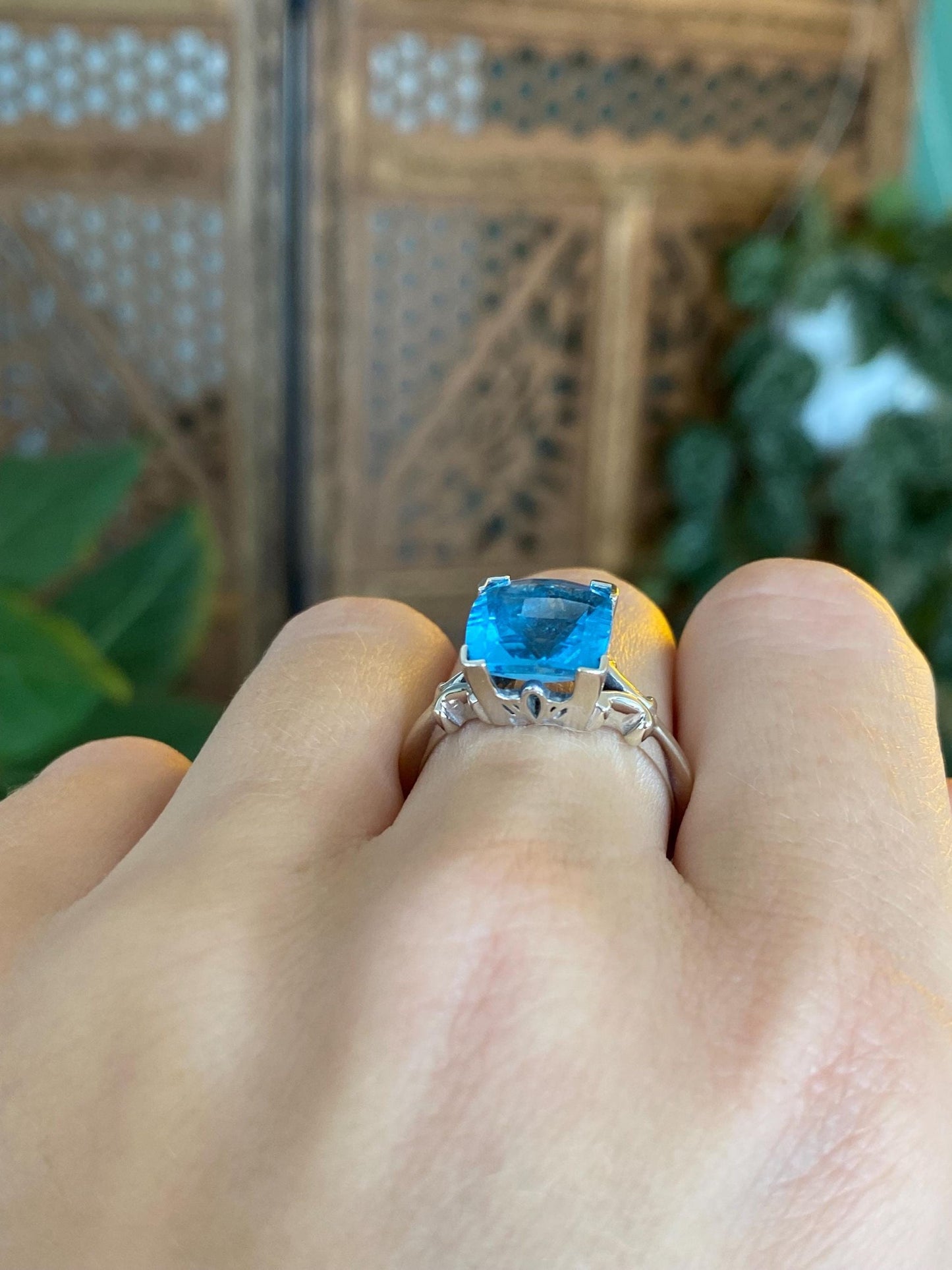 Vintage Solid 14k White Gold Topaz Ring - Size 8.75
