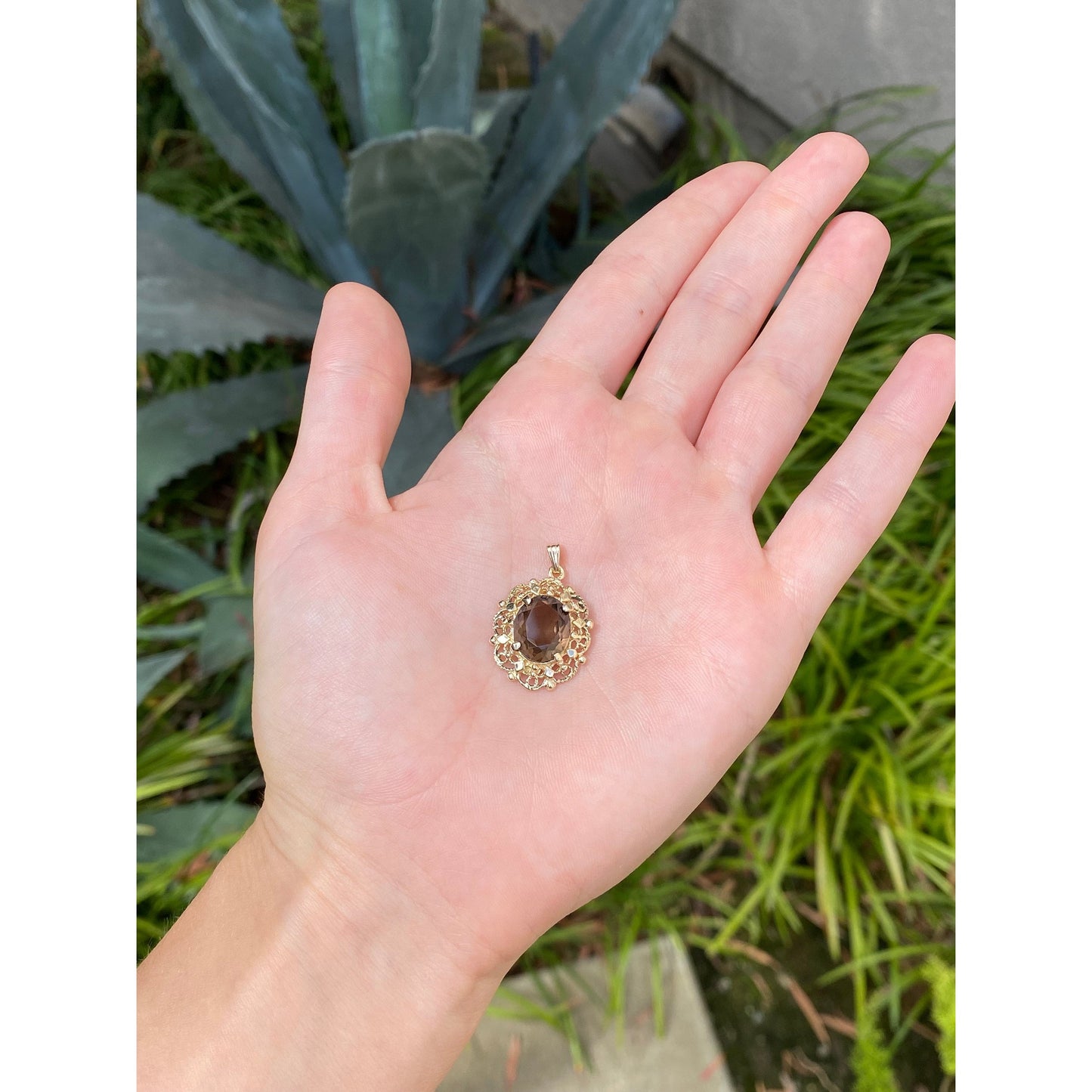 Vintage Solid 14k Yellow Gold Smoky Quartz Ornate Charm