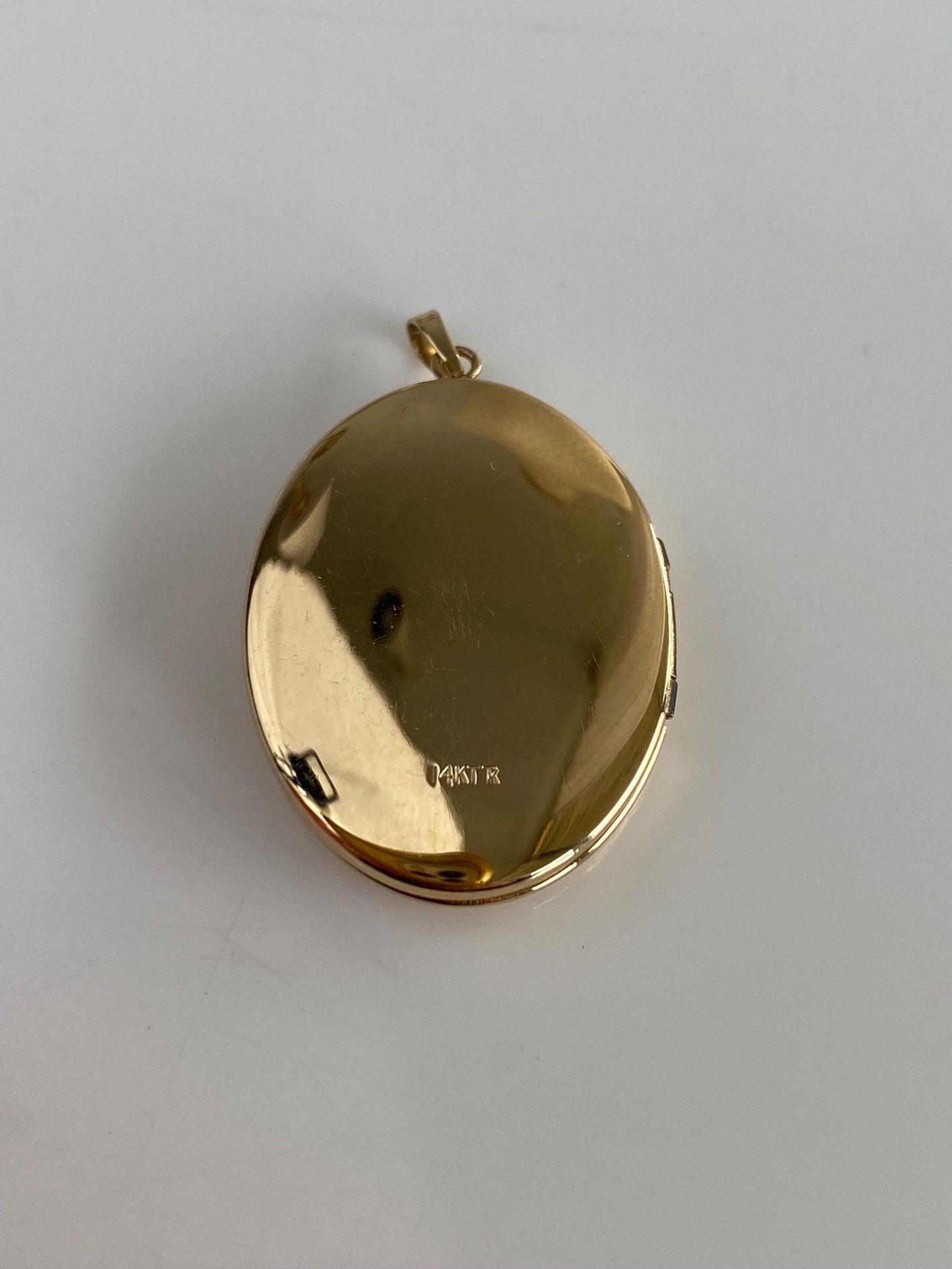 Vintage Solid 14k Yellow Gold Floral Locket Charm