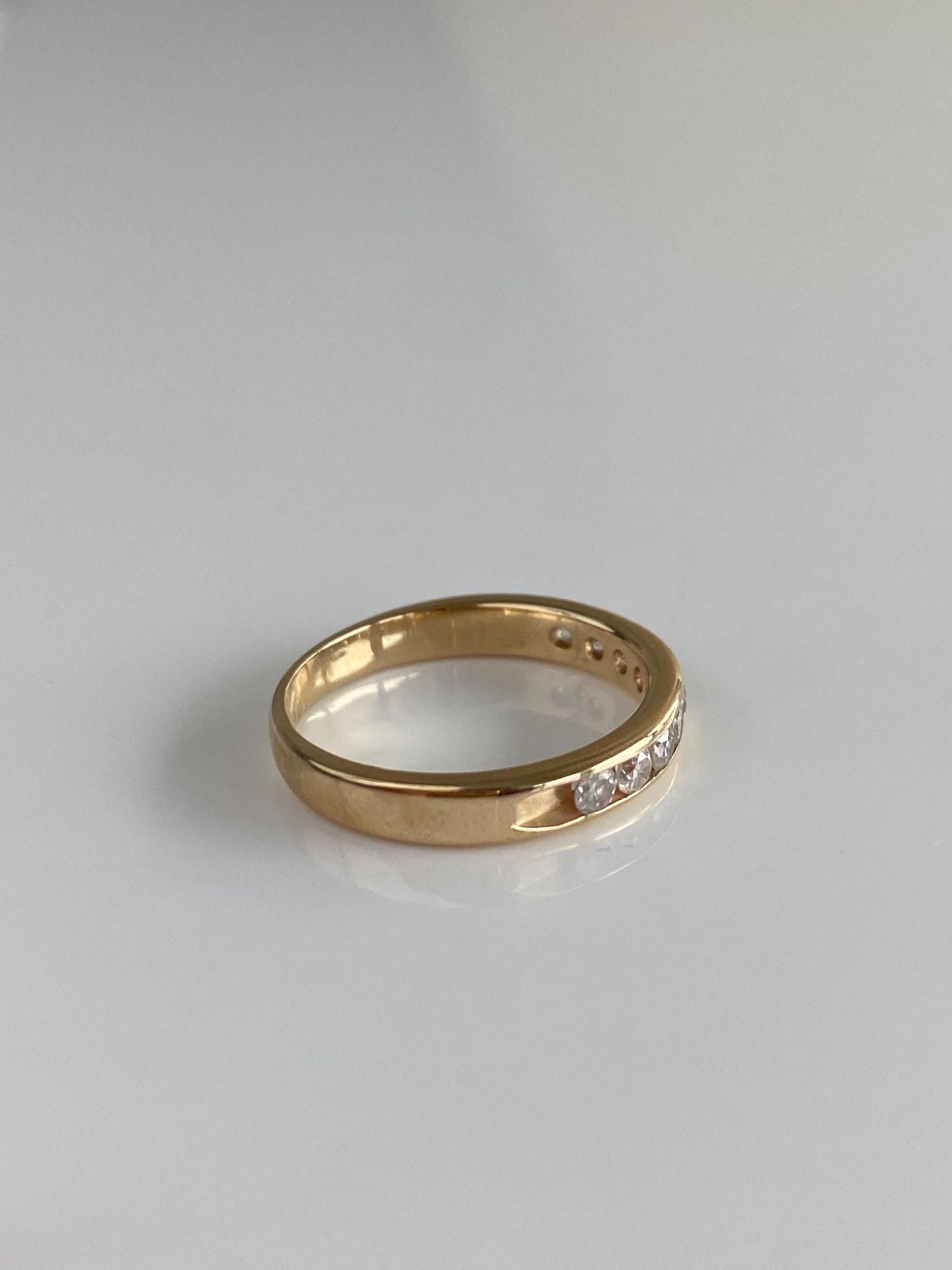 Vintage Solid 14k Yellow Gold Diamond Ring Band - Size 5.75