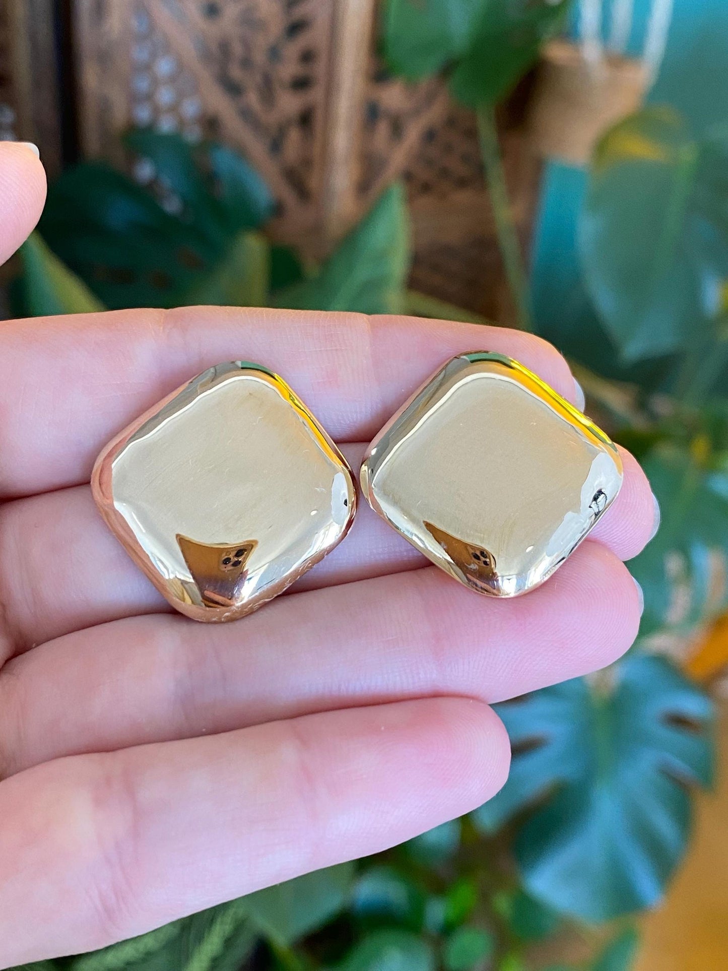 Vintage Solid 14k Yellow Gold Domed Soft Square Stud Earrings