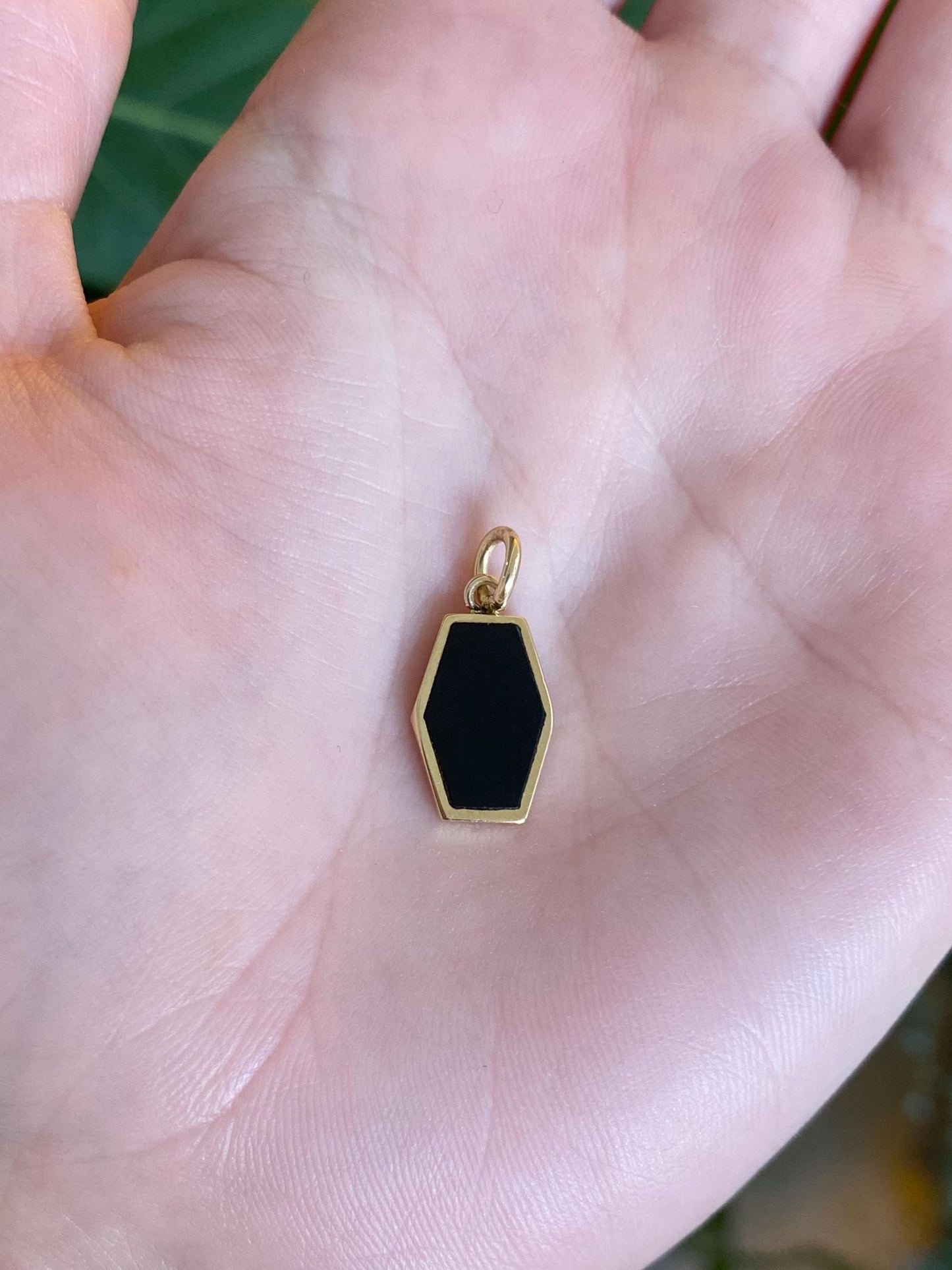 Vintage Solid 18k Yellow Gold Black Onyx Coffin Cufflink Conversion Charm