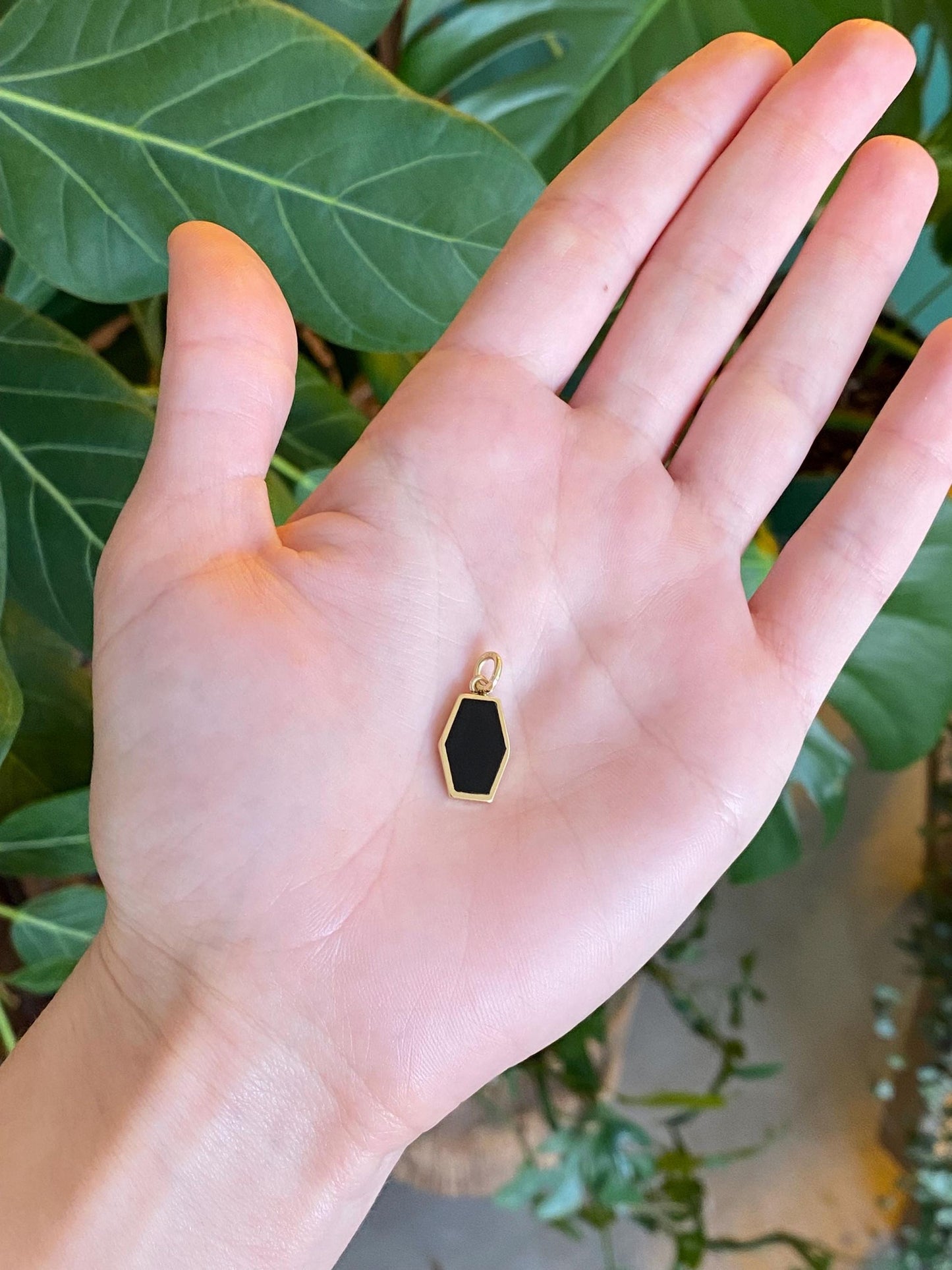 Vintage Solid 18k Yellow Gold Black Onyx Coffin Cufflink Conversion Charm