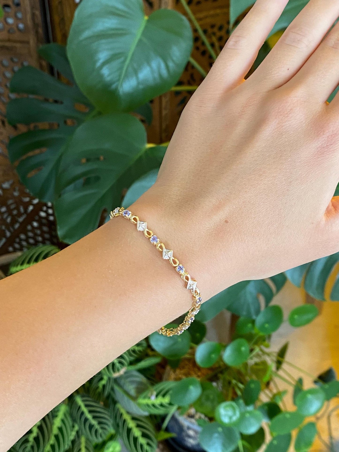 Vintage Solid 10k White & Yellow Gold Tanzanite Diamond Link Bracelet - 7.25 inches