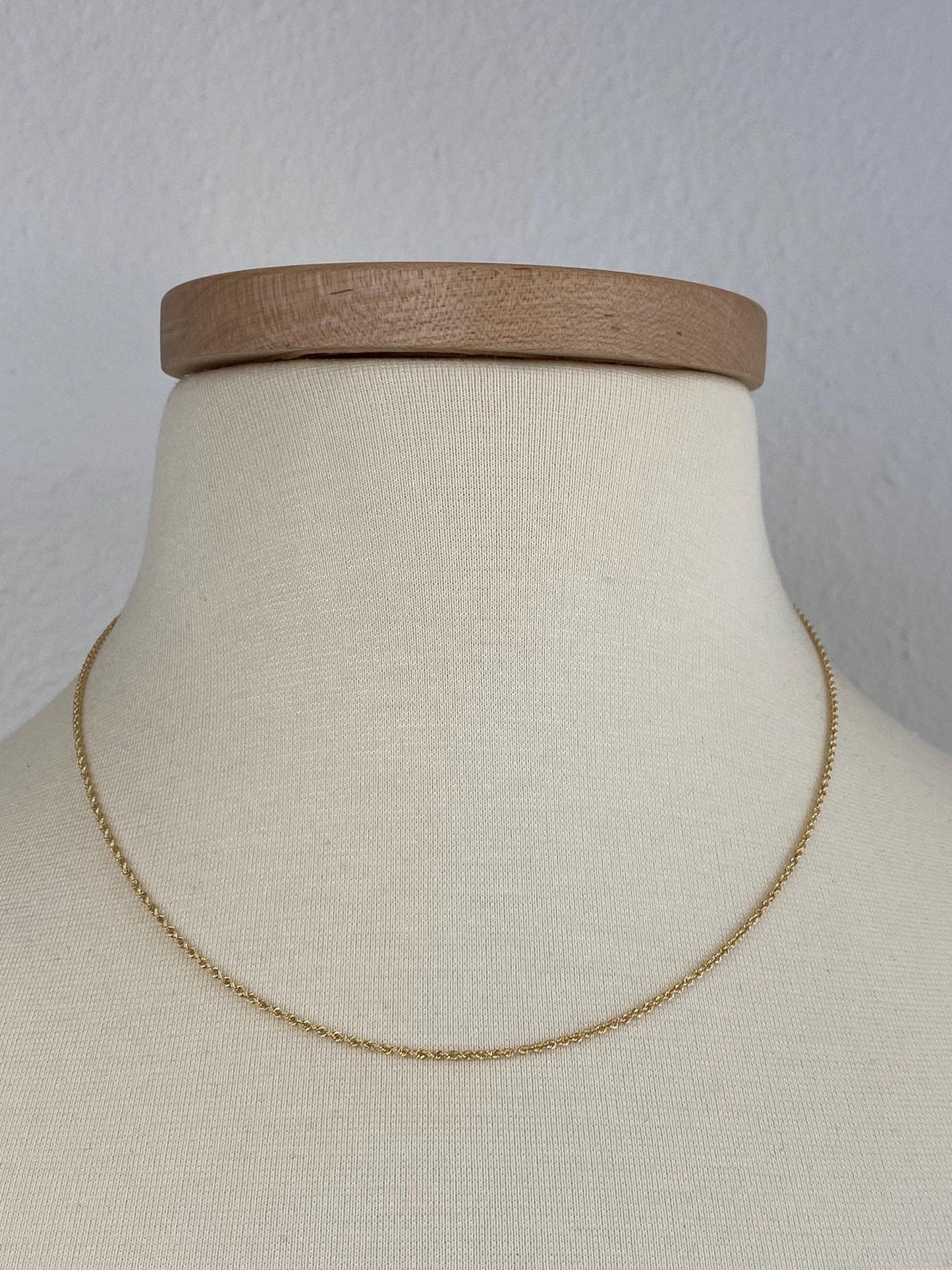 Vintage Solid 14k Yellow Gold Slim Rope Chain Necklace - 17.75 inches
