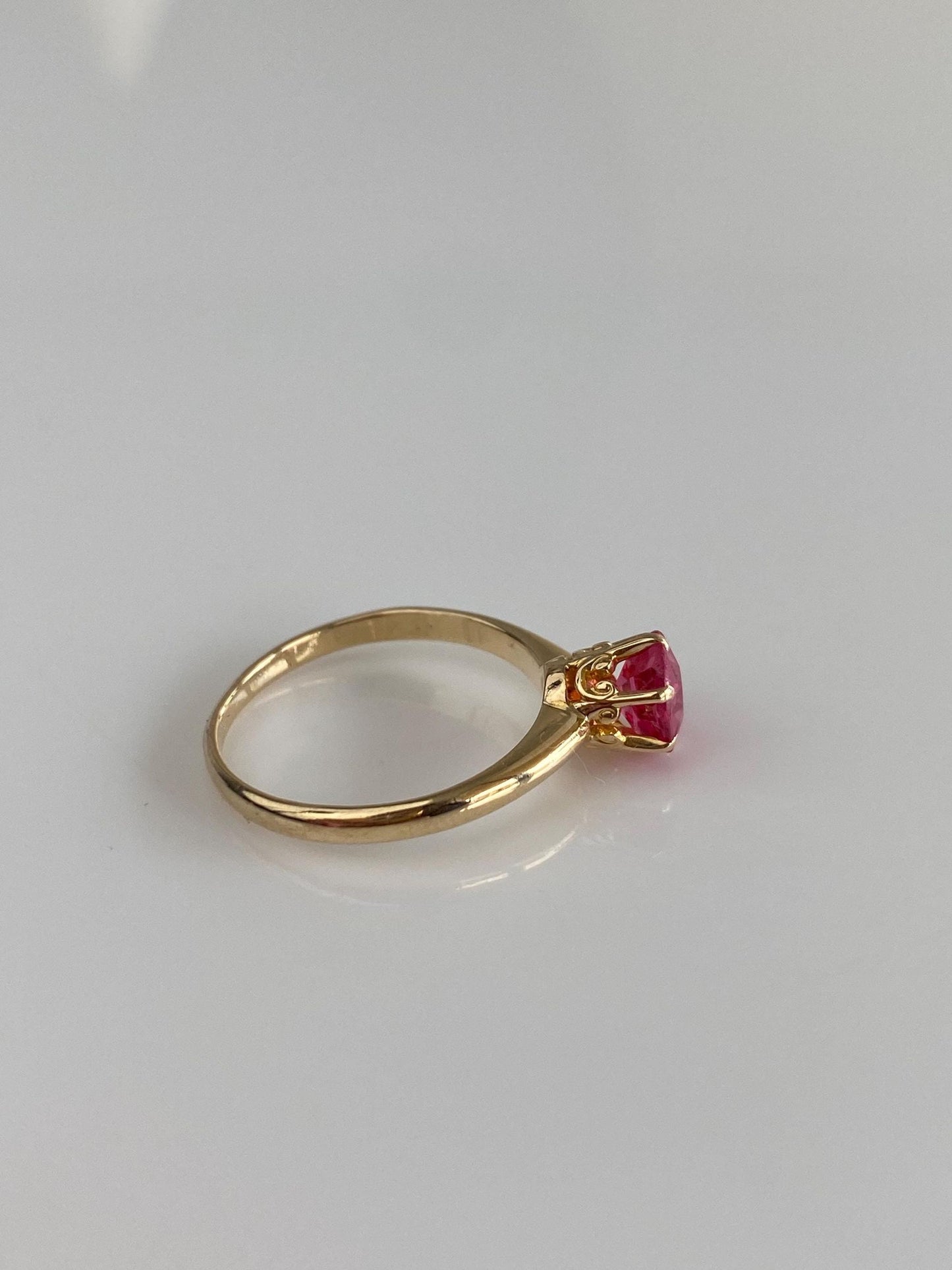 Vintage Solid 14k Yellow Gold Pink Sapphire Ring - Size 3.75