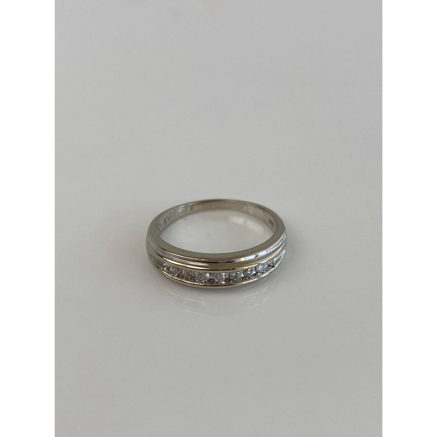 Vintage Solid 14k White Gold Diamond Ring Band - Size 7.75