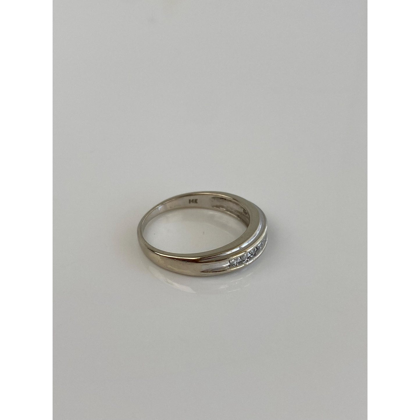 Vintage Solid 14k White Gold Diamond Ring Band - Size 7.75