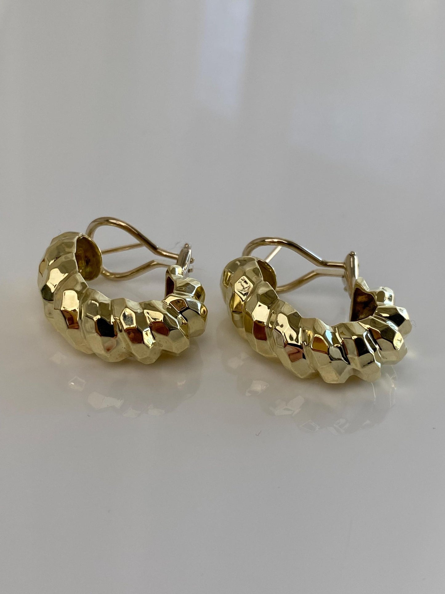 Vintage Solid 14k Yellow Gold Faceted Twist Drop Earrings