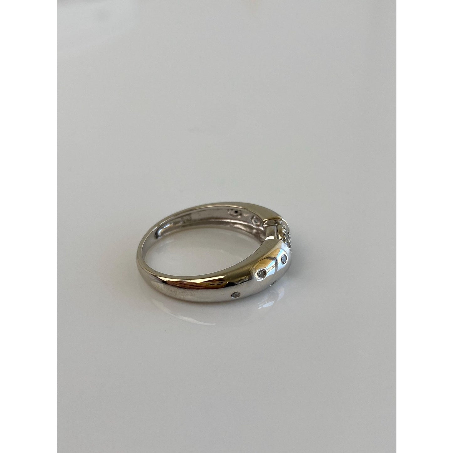 Vintage Solid 14k White Gold Diamond Cluster Dotted Ring - Size 6.75