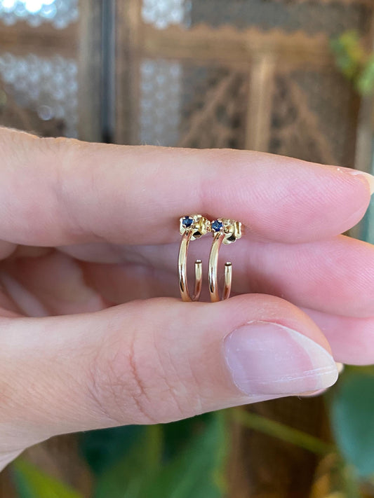 Vintage 14k Yellow Gold Sapphire Little Hoop Earrings