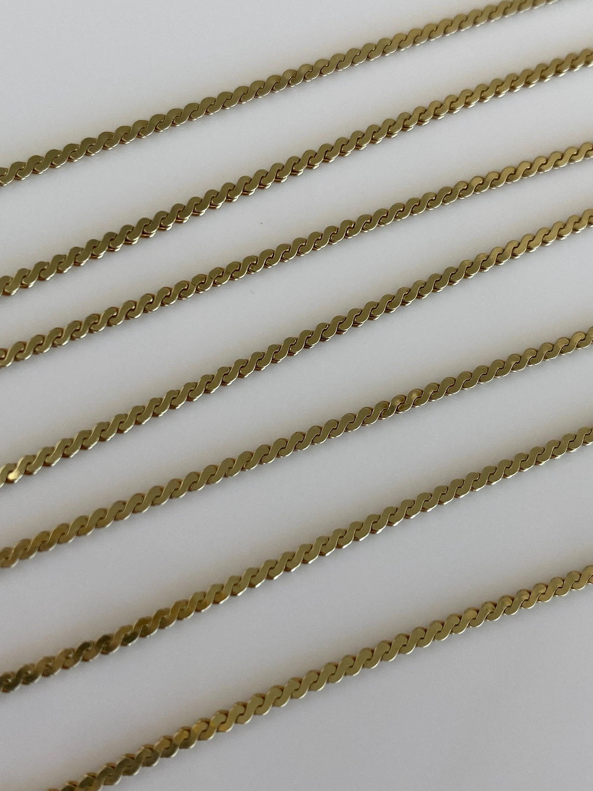 Vintage Solid 14k Yellow Gold Long Serpentine Chain Necklace - 24 inches