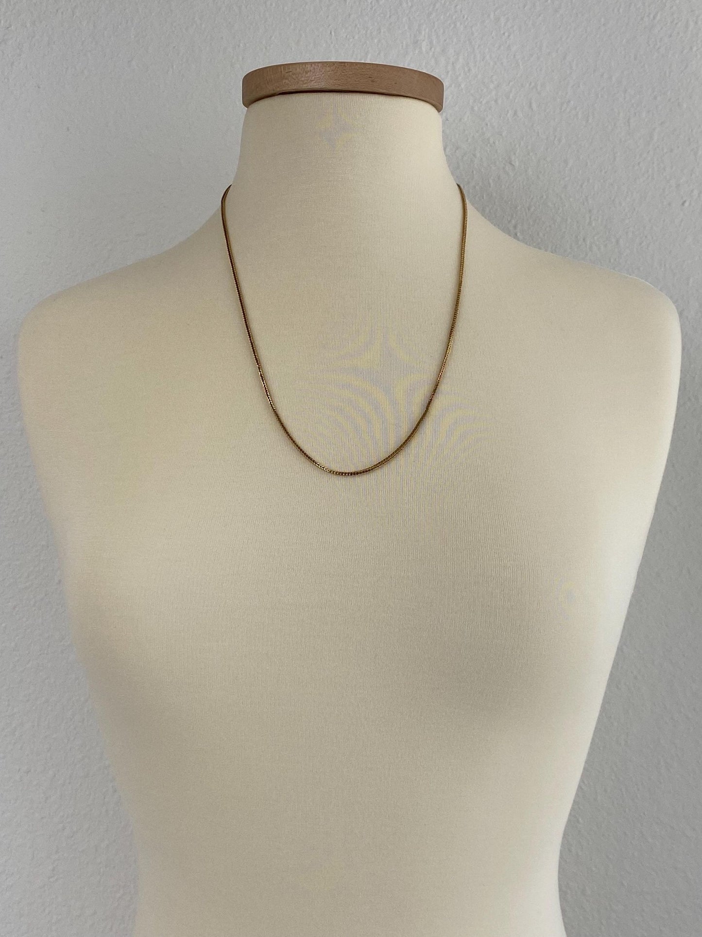Vintage Solid 18k Yellow Gold Square Wheat Chain Necklace - 24.5 inches