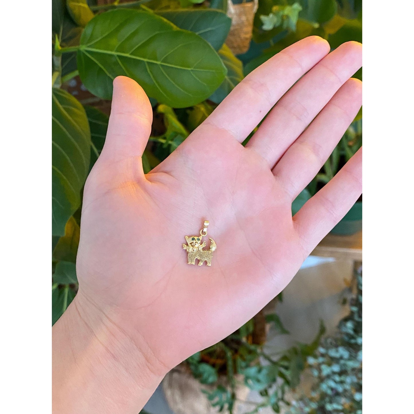 Vintage Solid 14k Yellow Gold Green Spinel Kitten Charm