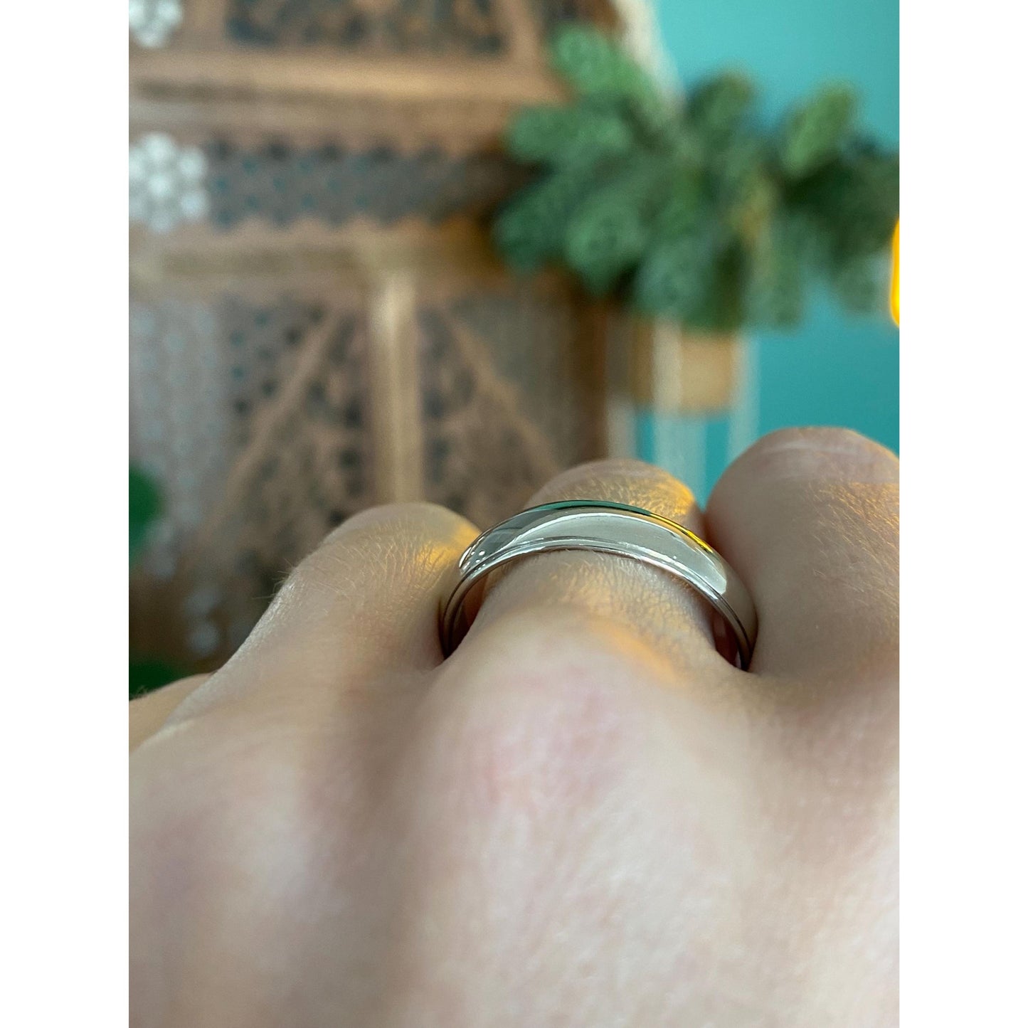 Vintage Solid 14k White Gold Lined Ring Band - Size 11.25