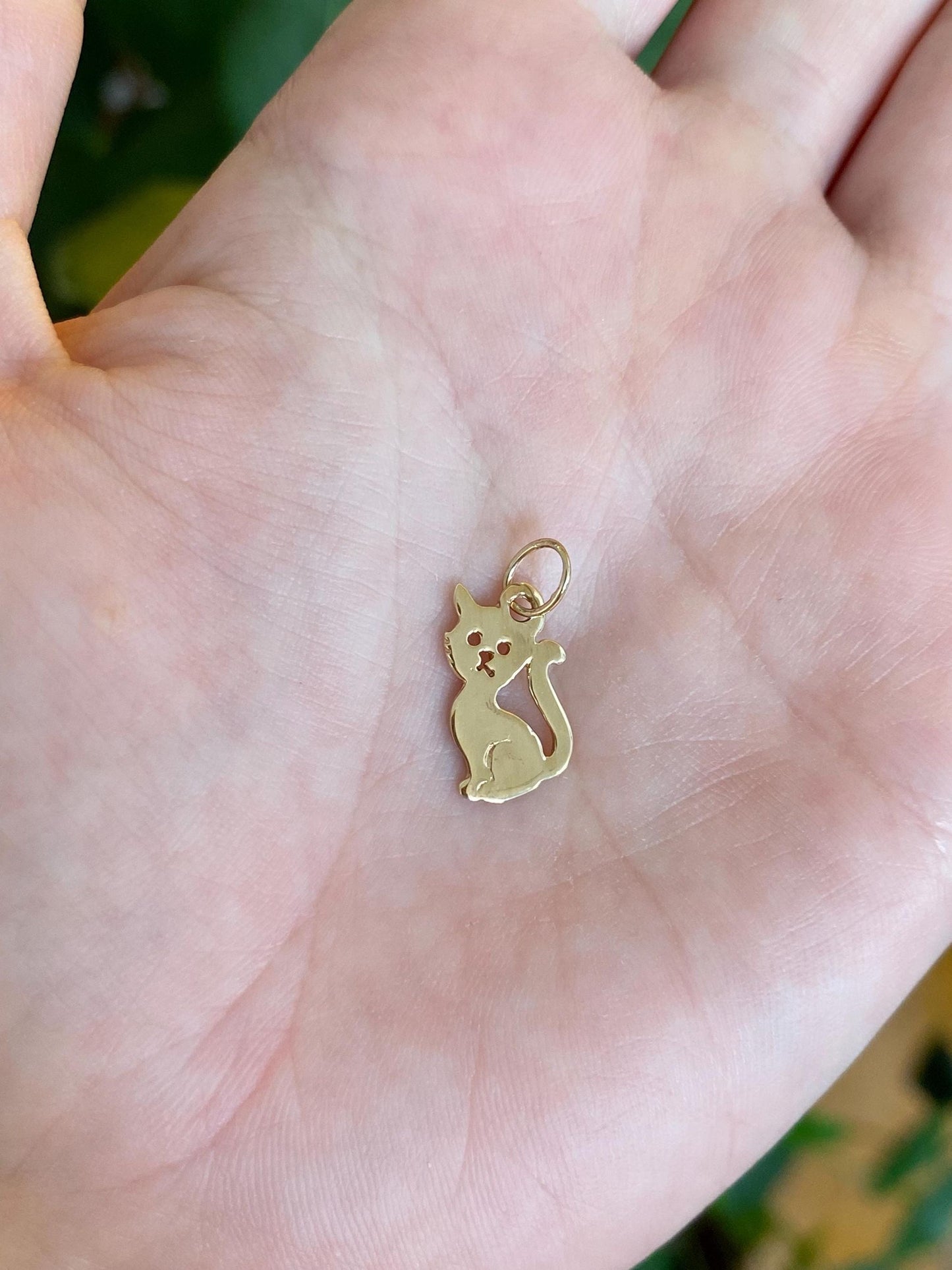 Vintage Solid 14k Yellow Gold Cat Charm
