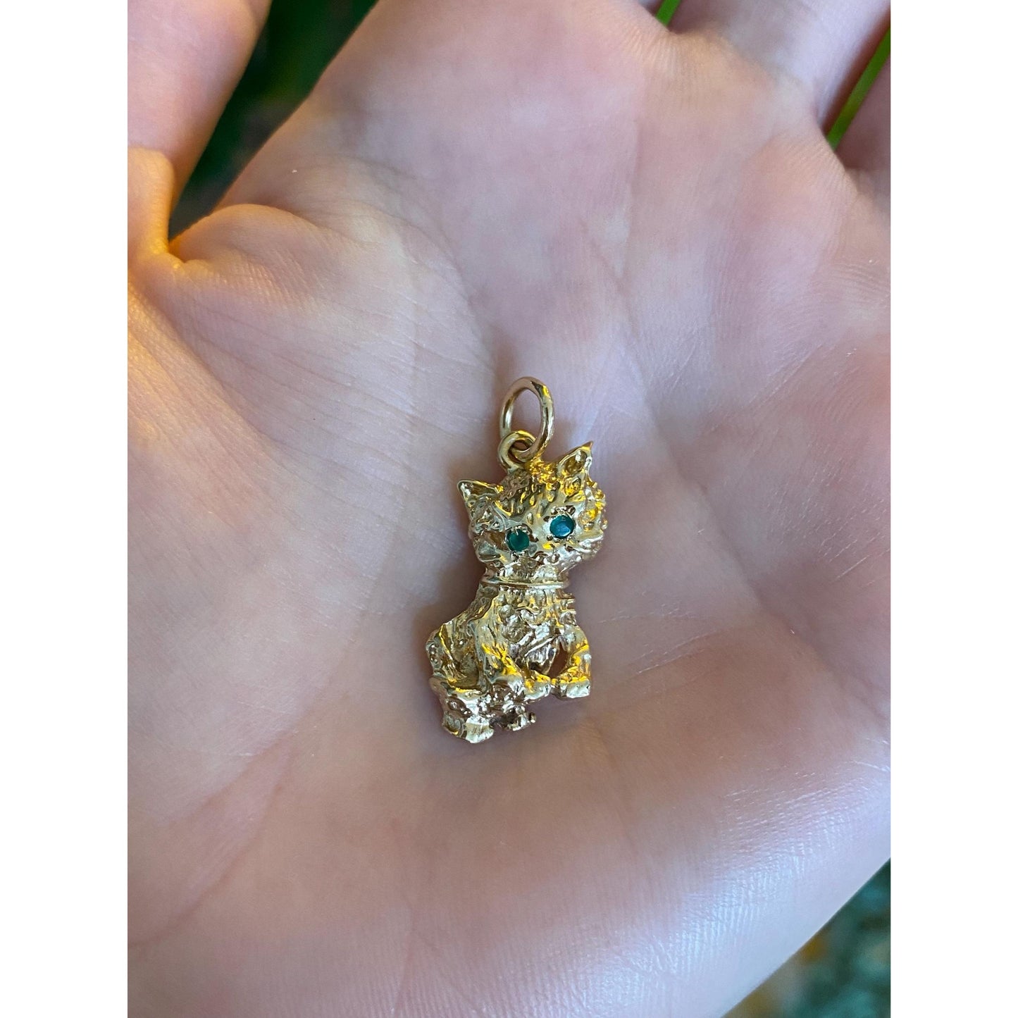 Vintage Solid 14k Yellow Gold Emerald Kitten Charm