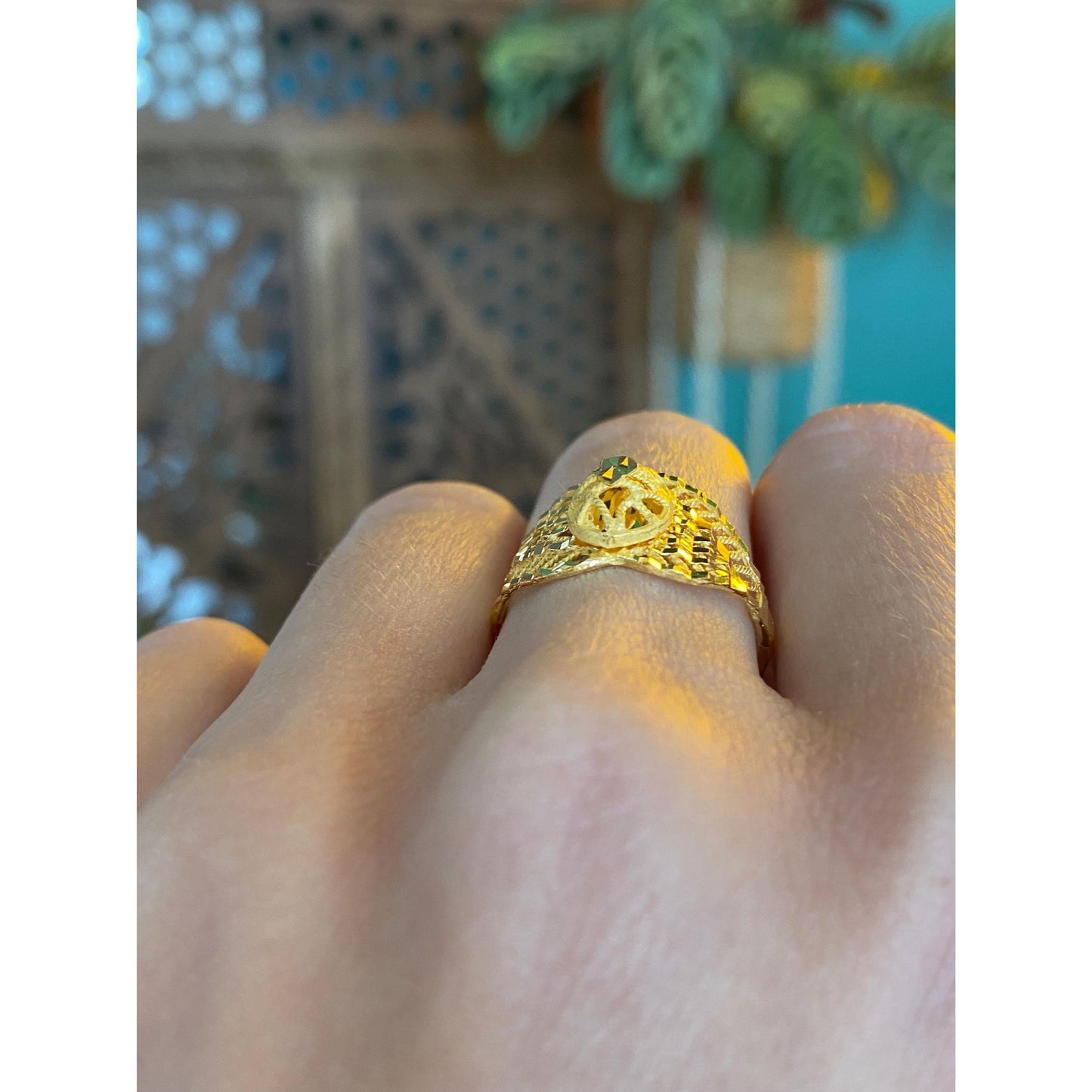 Solid 21k Yellow Gold Diamond Cut Ring - Size 7.25