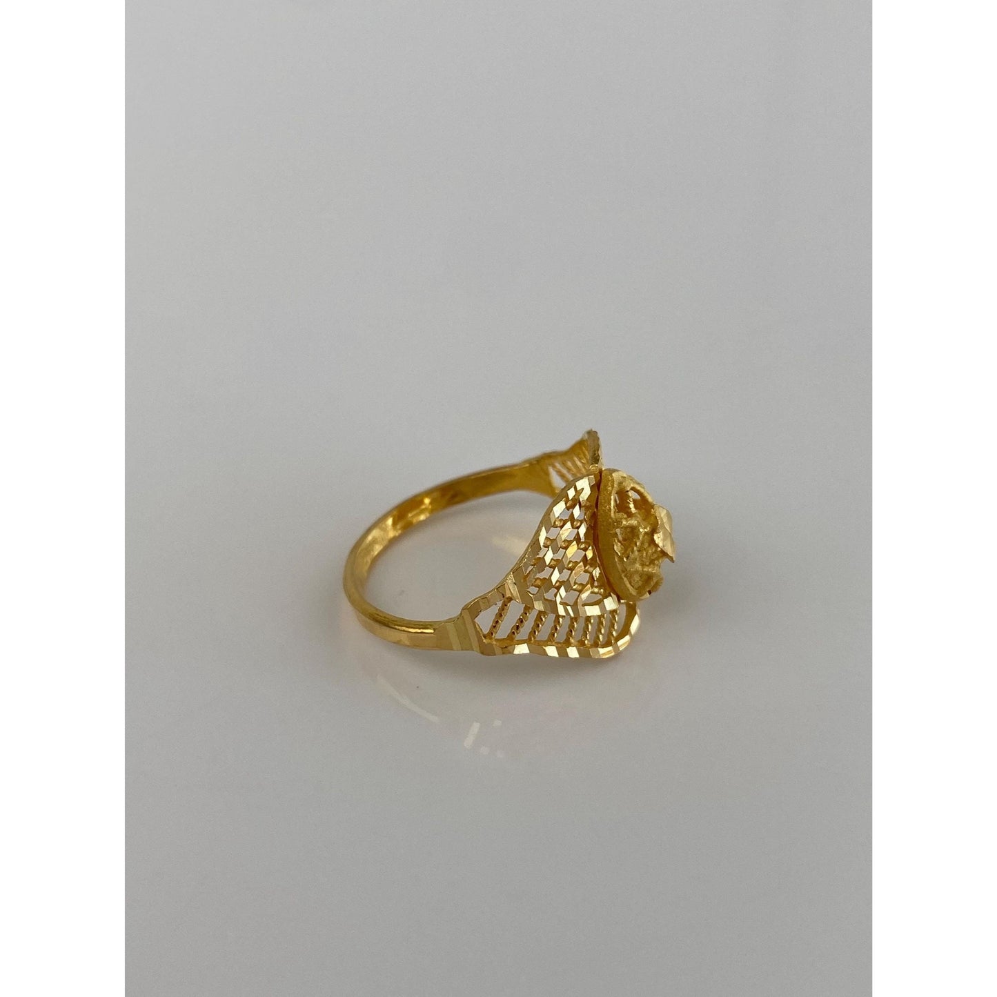 Solid 21k Yellow Gold Diamond Cut Ring - Size 7.25