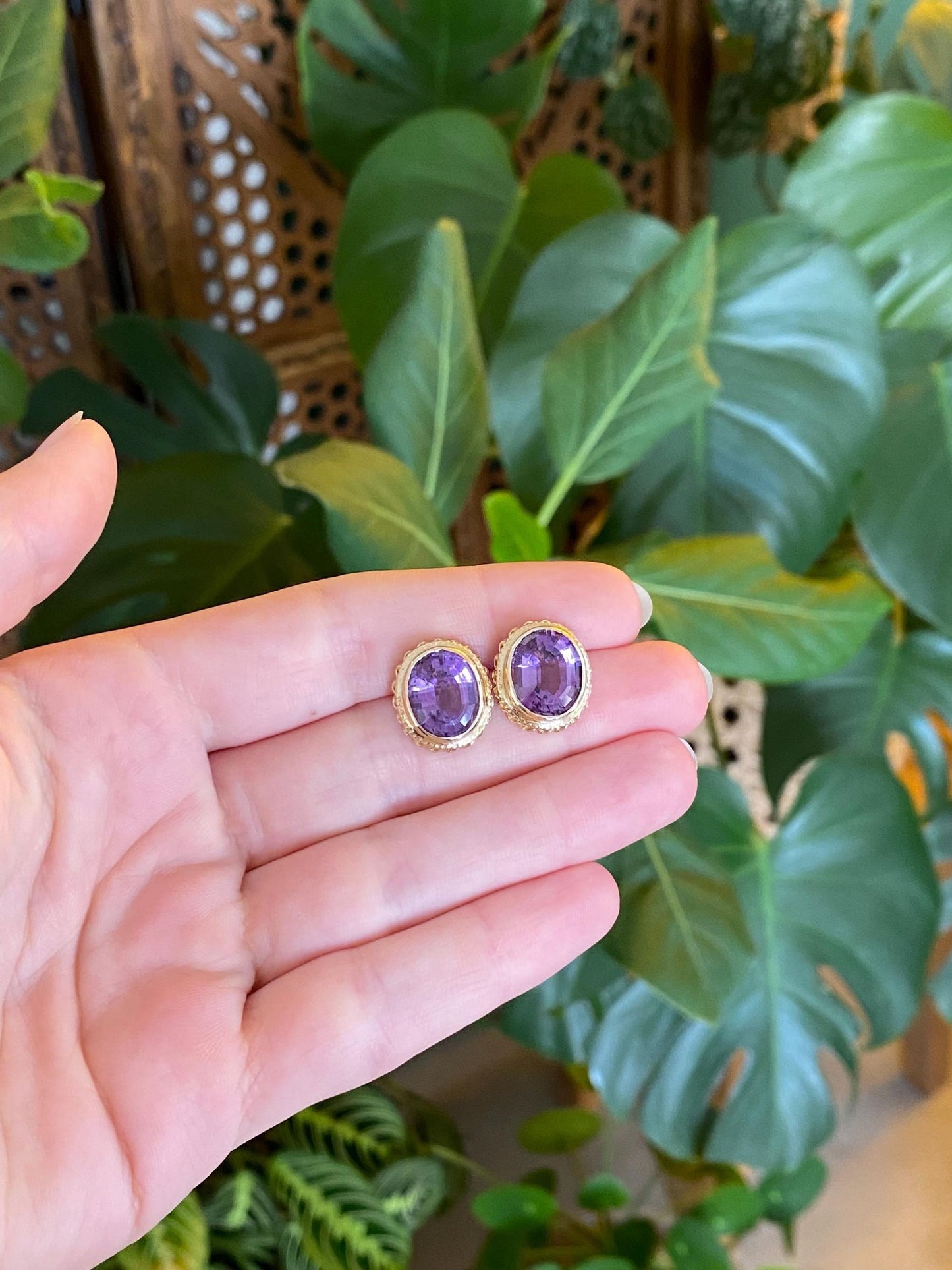 Vintage Solid 14k Yellow Gold Amethyst Stud Earrings