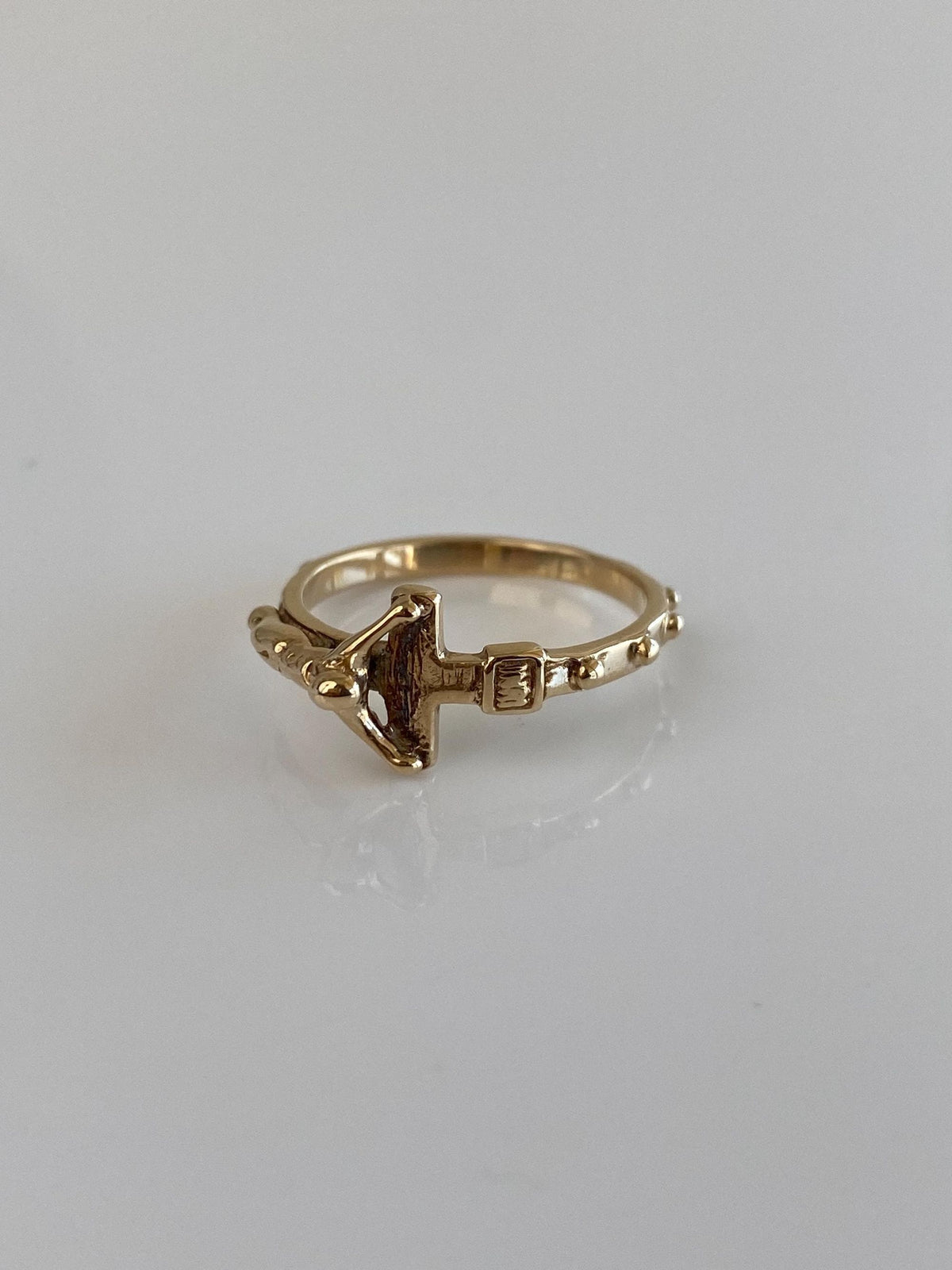 Vintage Solid 10k Yellow Gold Crucifix Cross Ring - Size 7.5