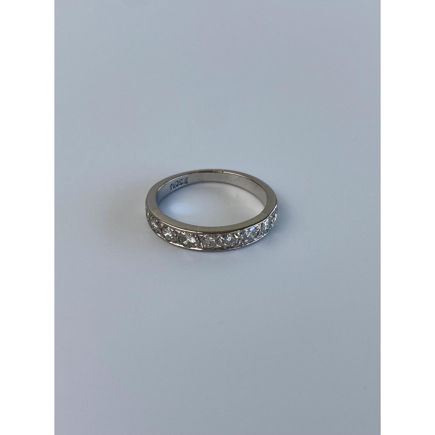 Vintage Solid 18k White Gold Diamond Ring Band - Size 4.25