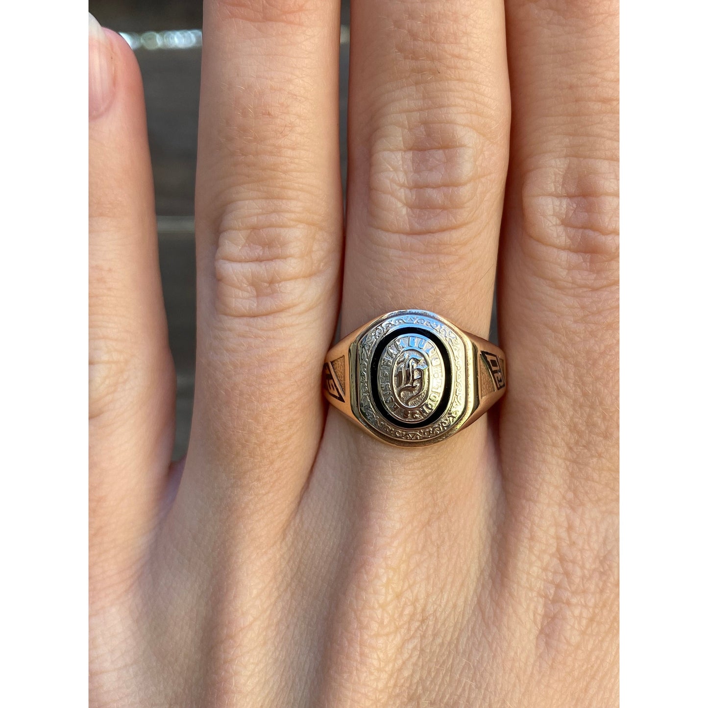 Vintage Solid 10k White & Yellow Gold 1930 Class Ring - Size 8.75