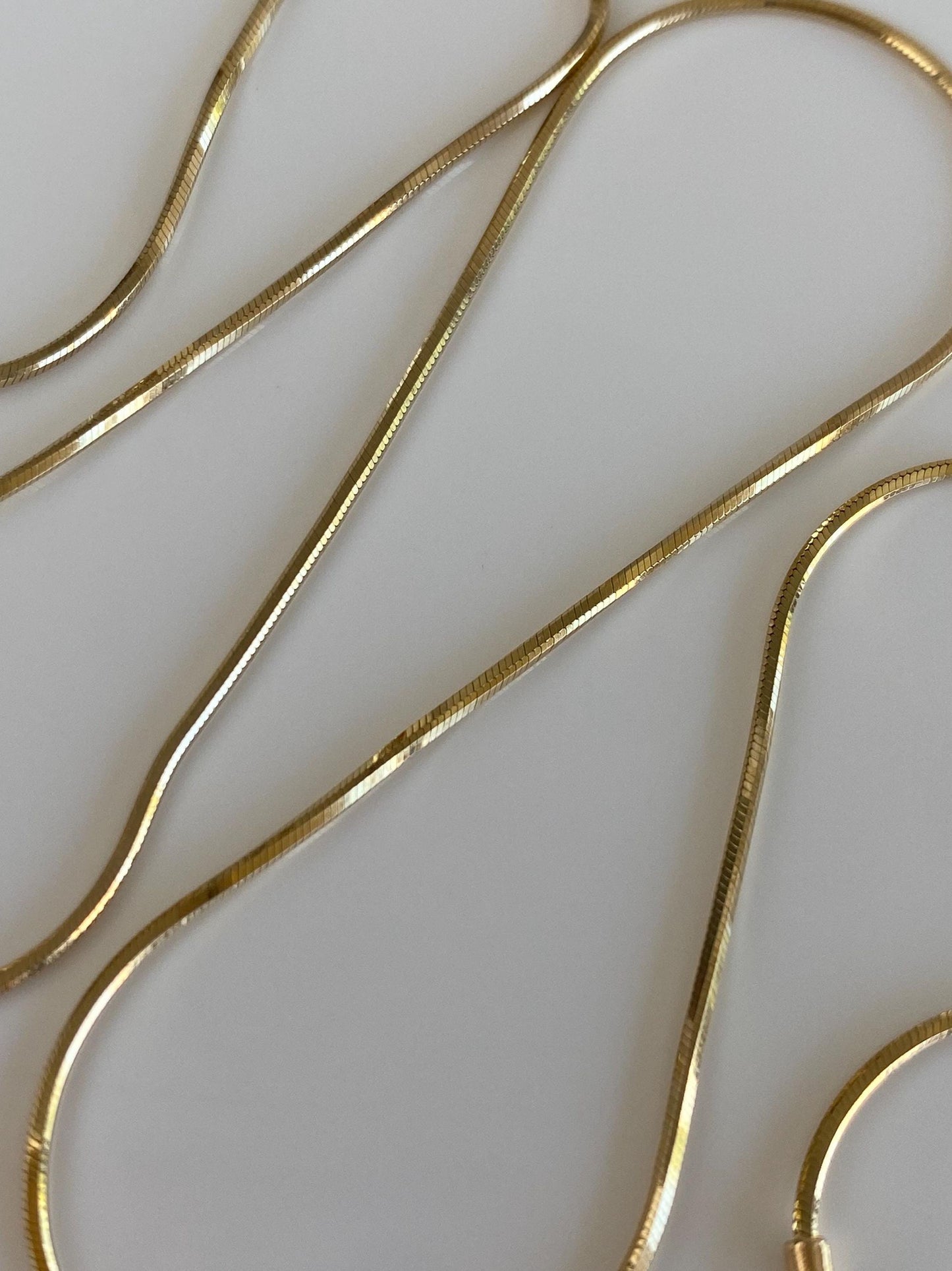 Vintage Solid 14k Yellow Gold Square Snake Chain Necklace - 16 inches
