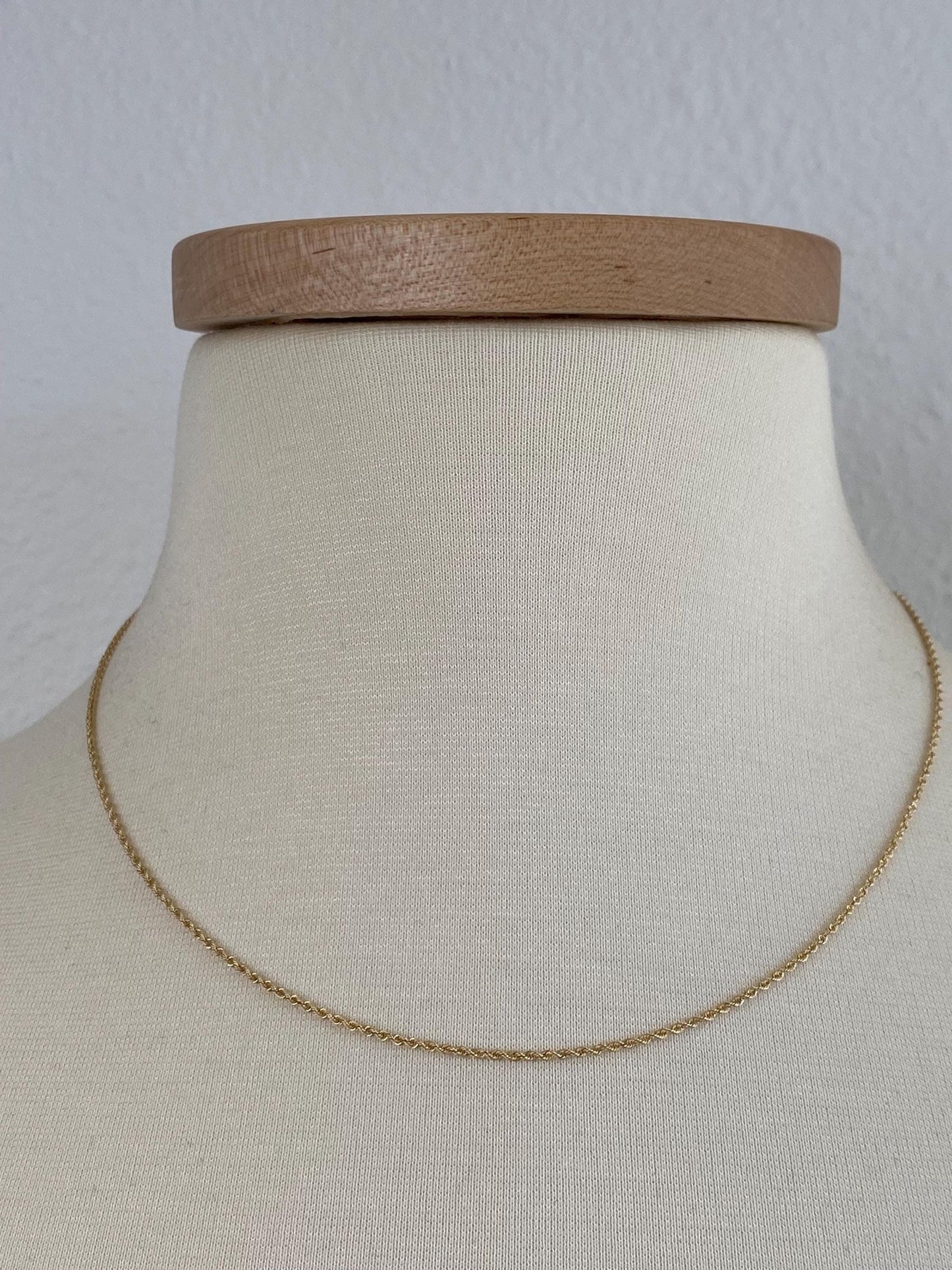 Vintage Solid 14k Yellow Gold Slim Rope Chain Necklace - 18 inches