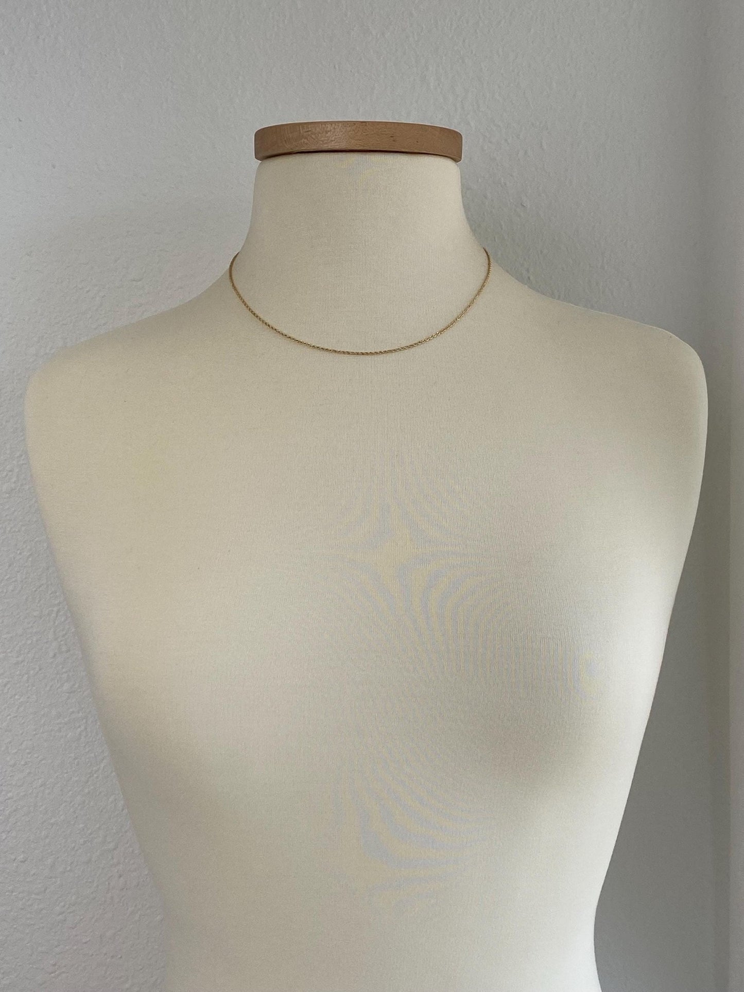 Vintage Solid 14k Yellow Gold Slim Rope Chain Necklace - 18 inches