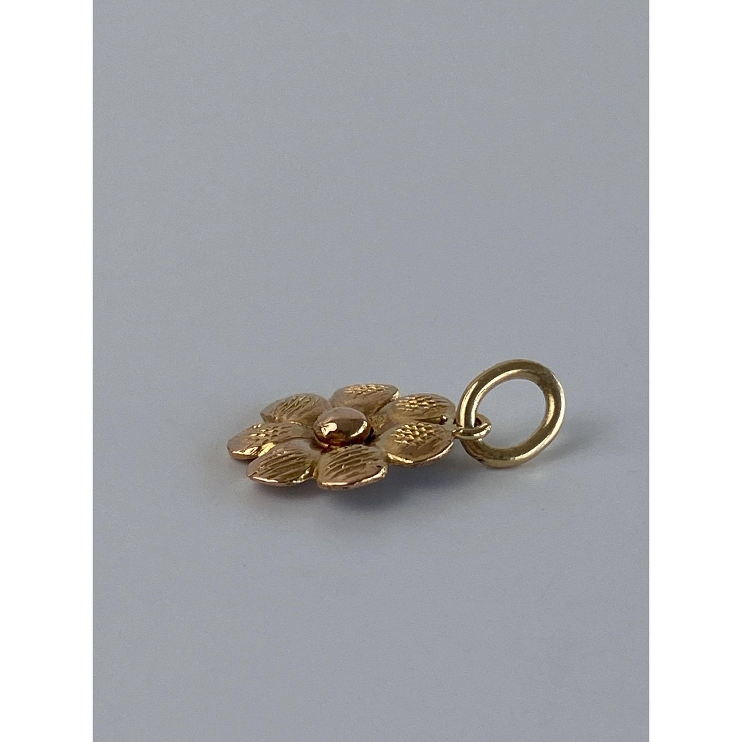 Vintage Solid 10k Yellow Gold Flower Charm