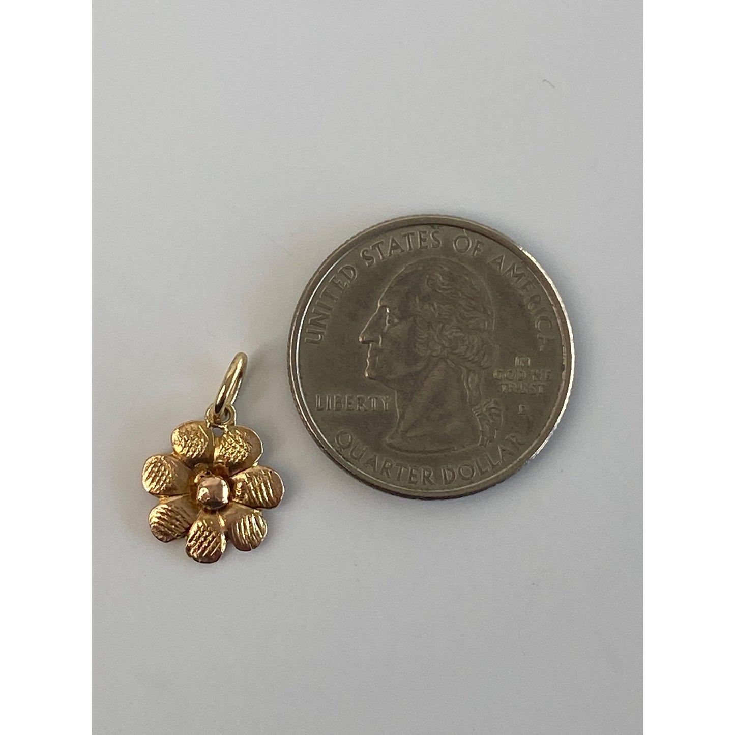Vintage Solid 10k Yellow Gold Flower Charm
